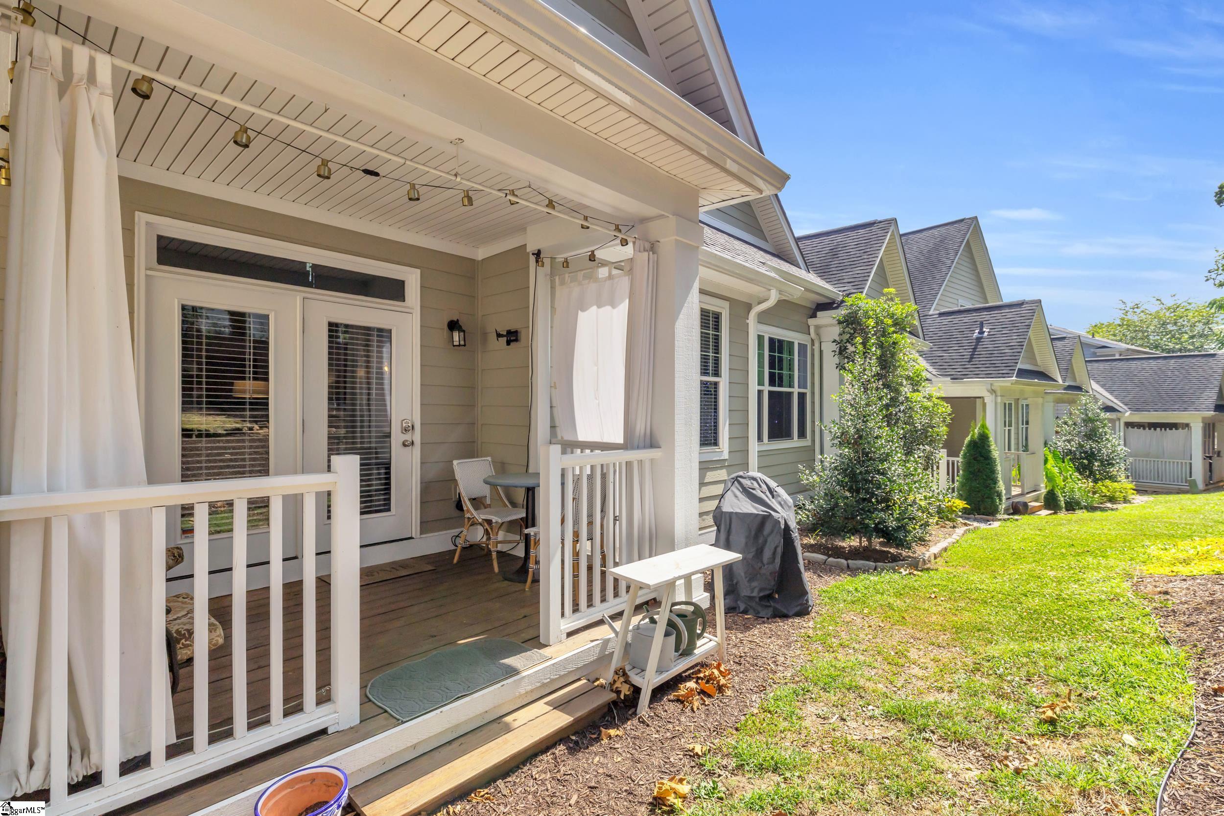 15 Edge Court UNIT Unit B Greenville, SC 29609