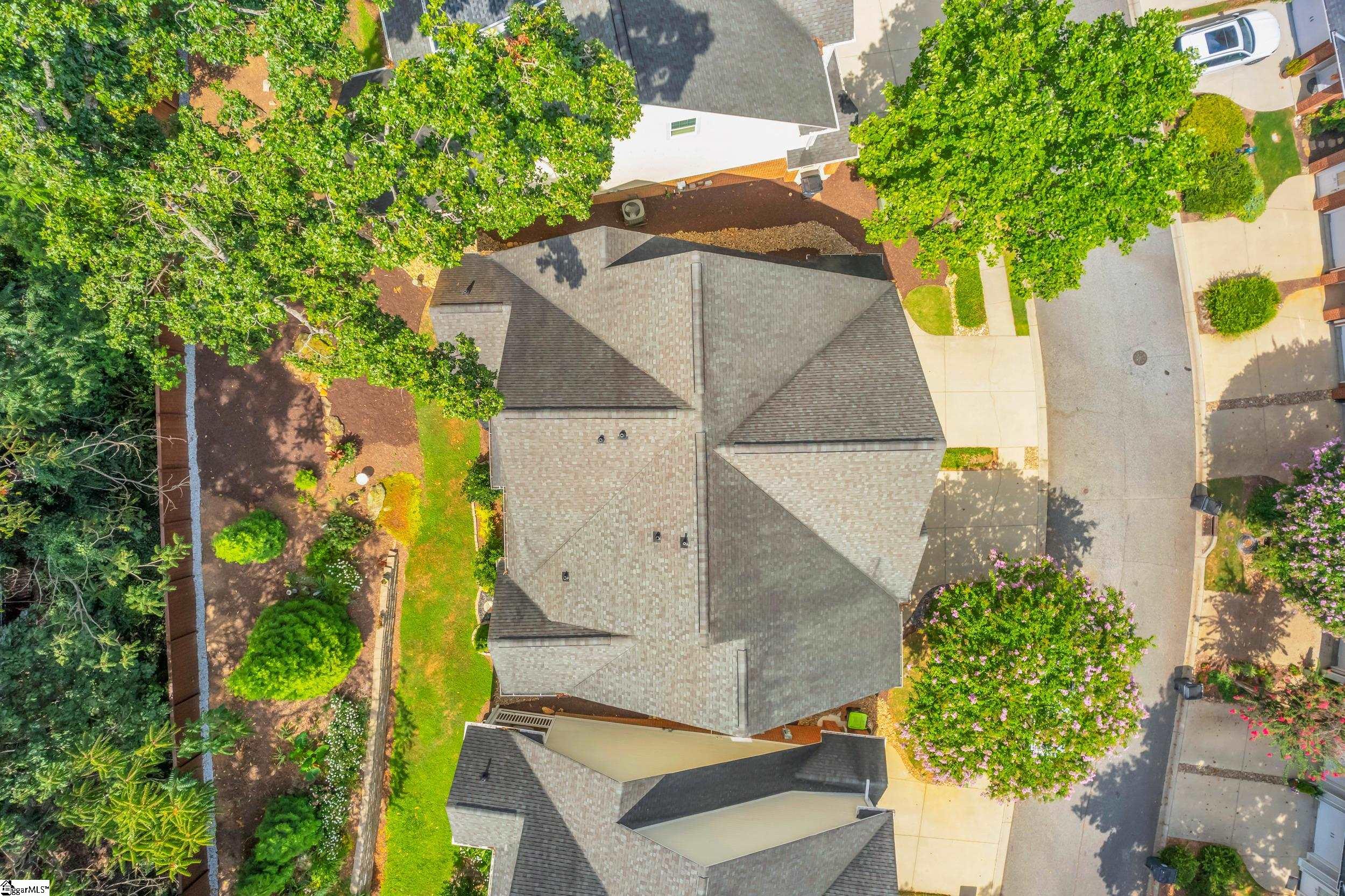 15 Edge Court UNIT Unit B Greenville, SC 29609