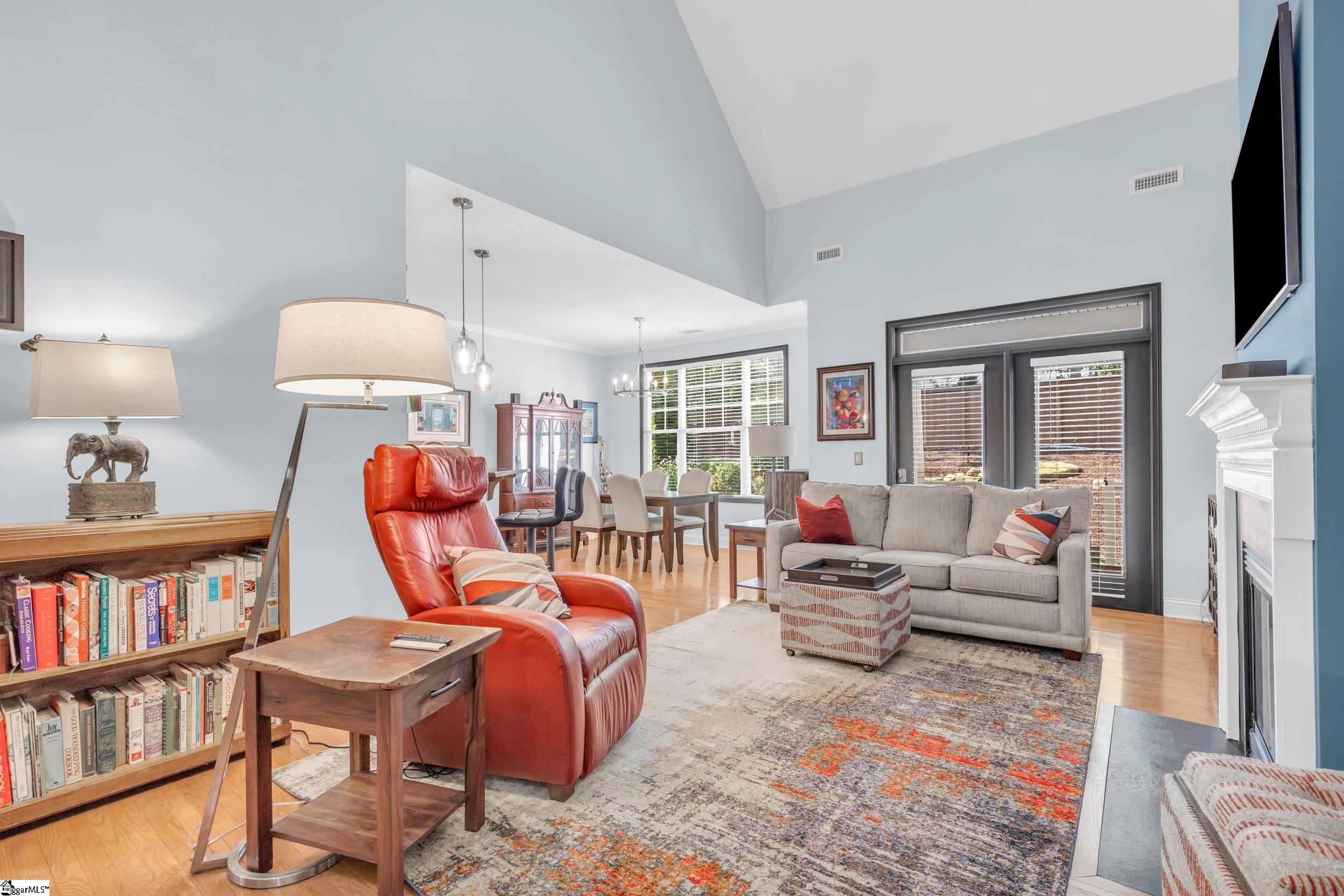 15 Edge Court UNIT Unit B Greenville, SC 29609