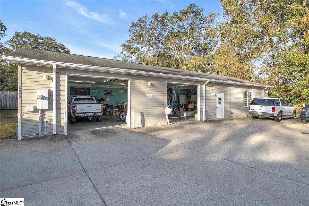 6035 White Horse Road Greenville, SC 29611
