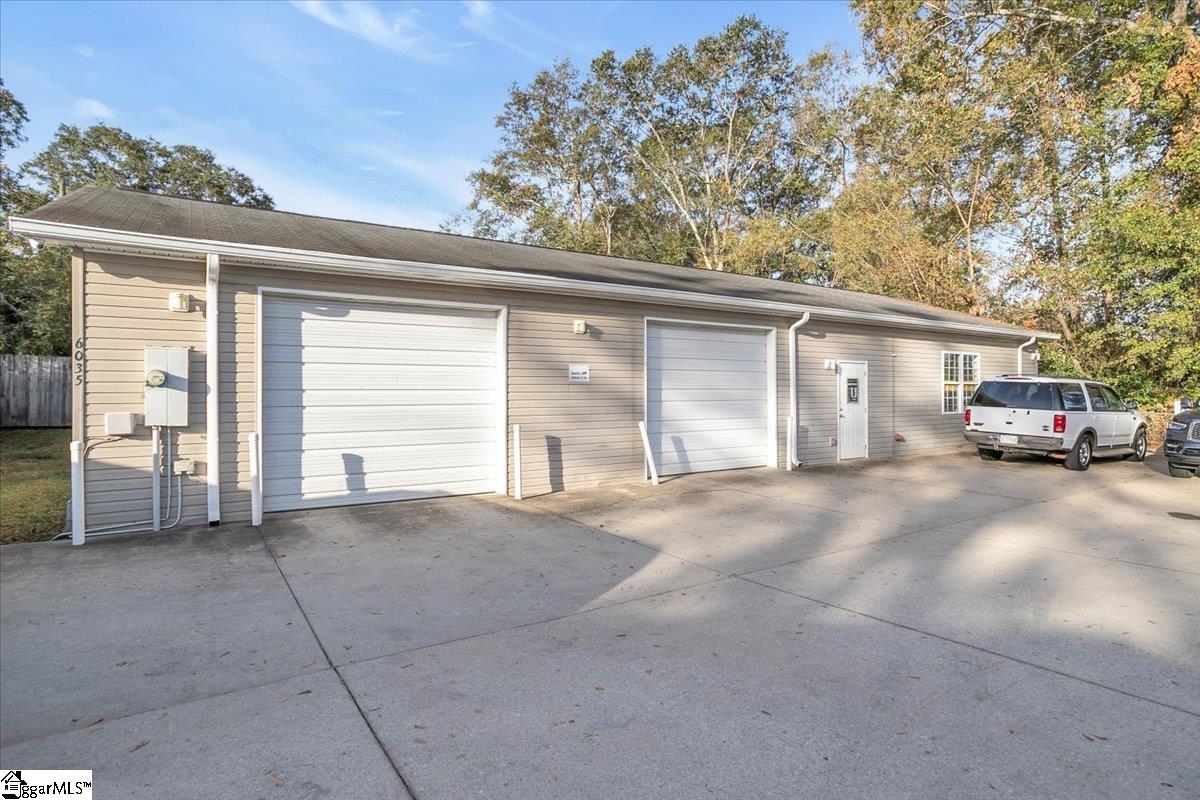 6035 White Horse Road Greenville, SC 29611