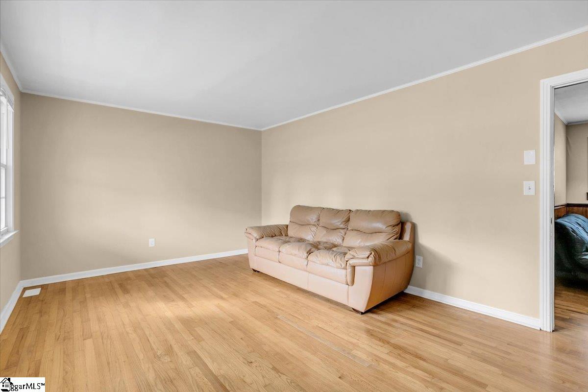 6035 White Horse Road Greenville, SC 29611