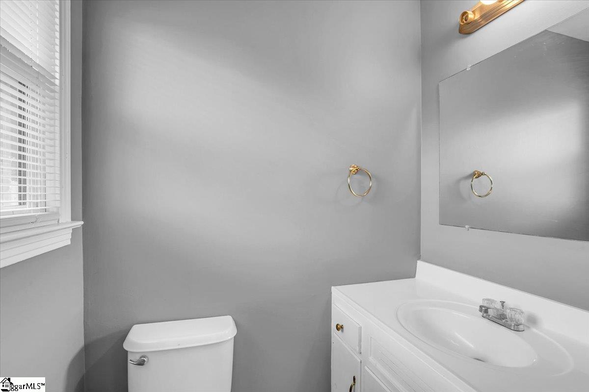 6035 White Horse Road Greenville, SC 29611