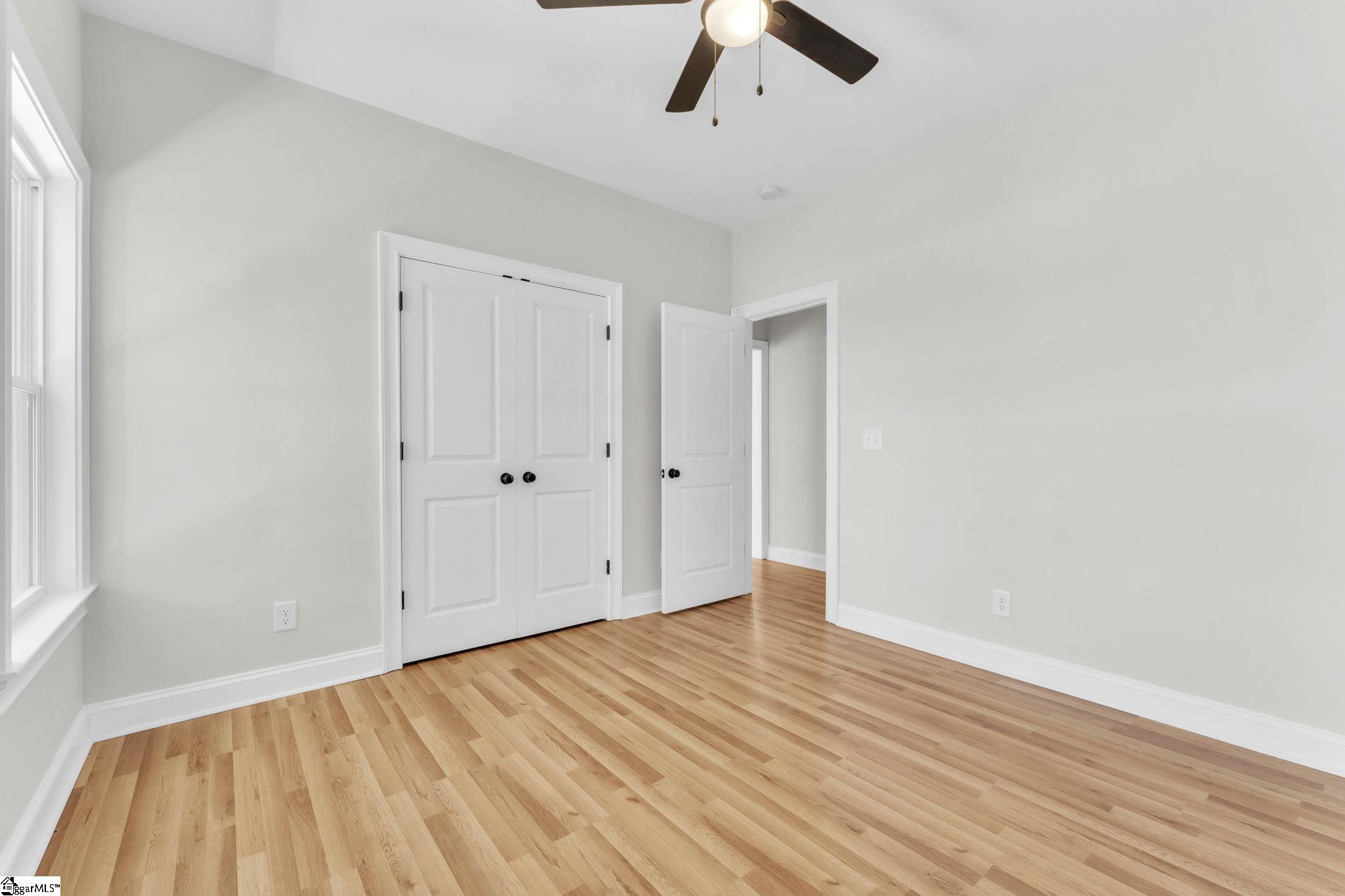 5126 N Old Laurens Road Gray Court, SC 29645