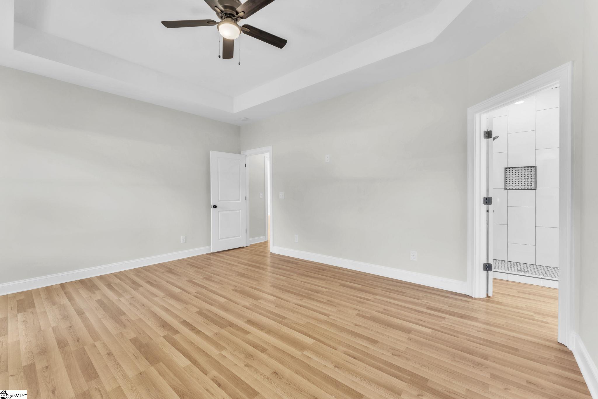 5126 N Old Laurens Road Gray Court, SC 29645