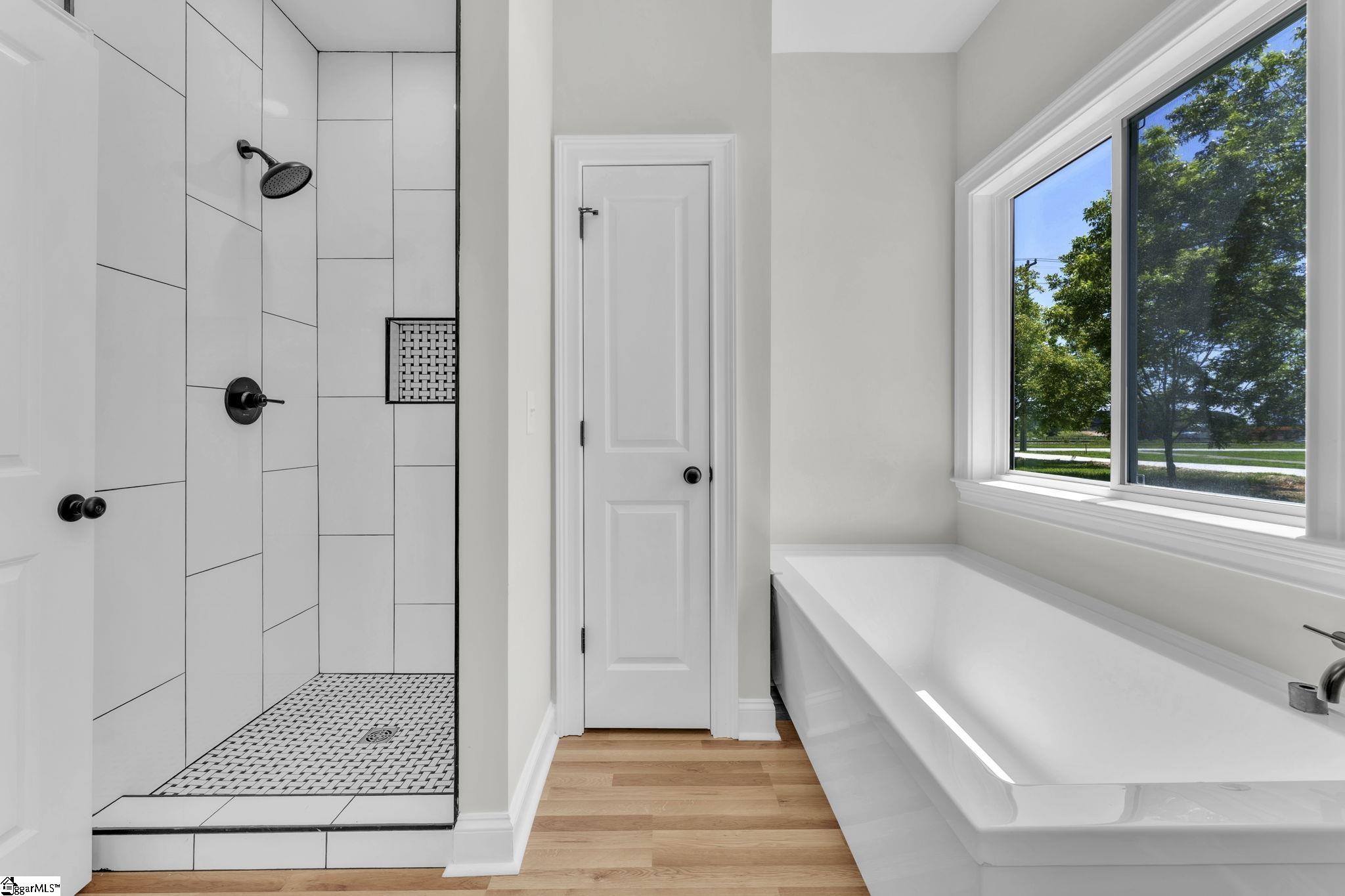 5126 N Old Laurens Road Gray Court, SC 29645