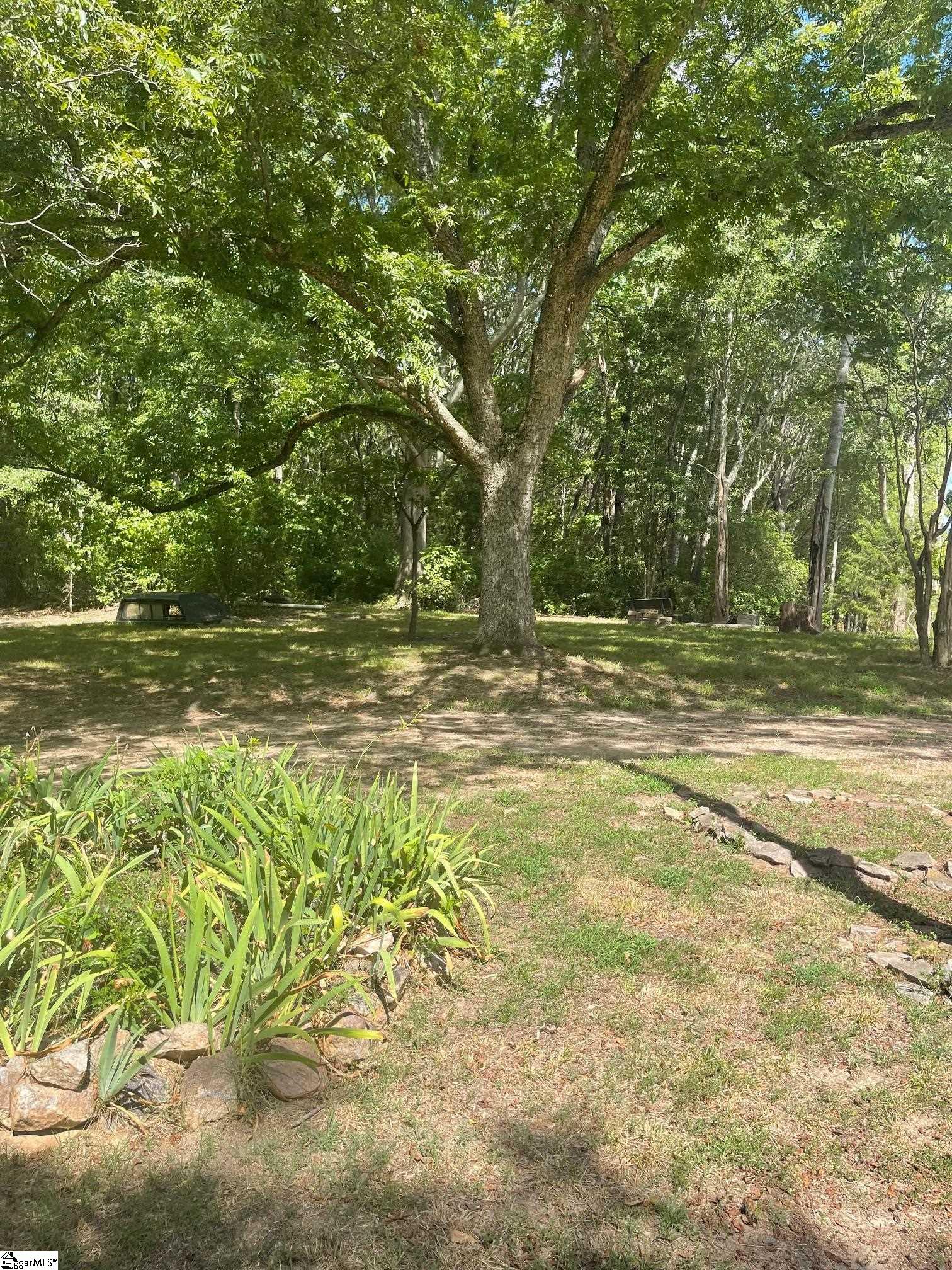 4891 S Main Street Cowpens, SC 29330