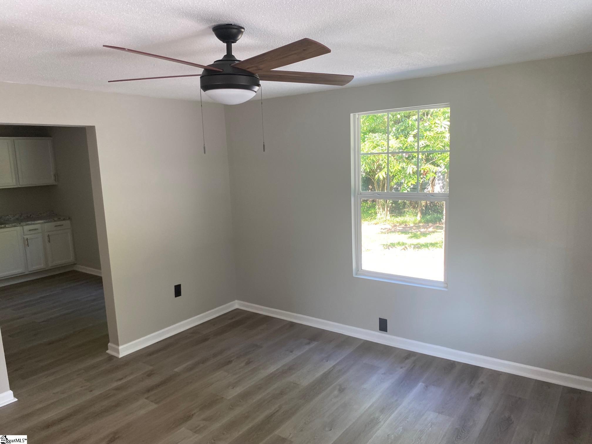 312 W Roosevelt Drive Anderson, SC 29626