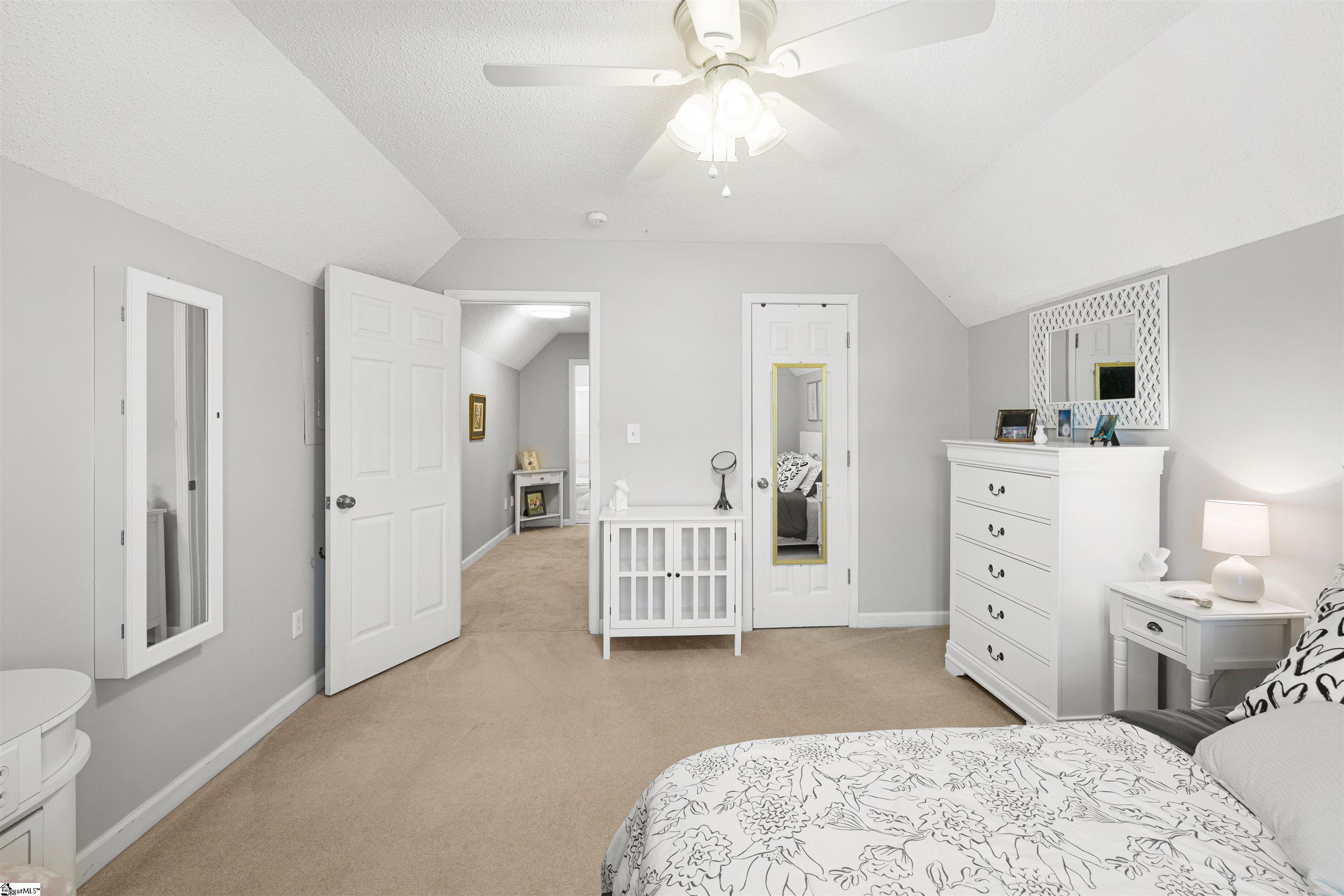 350 Royal Burgess Drive Campobello, SC 29322