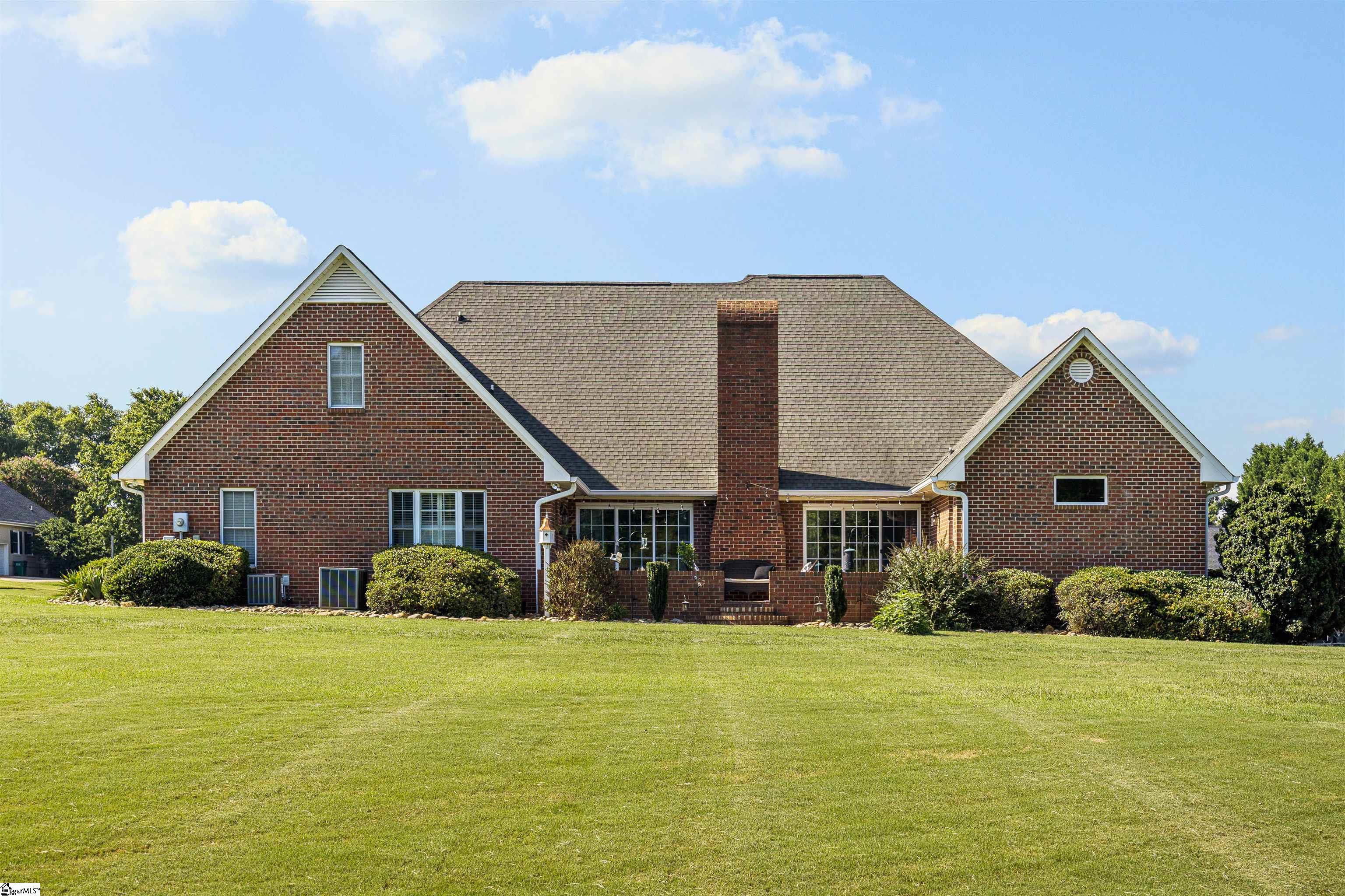 350 Royal Burgess Drive Campobello, SC 29322
