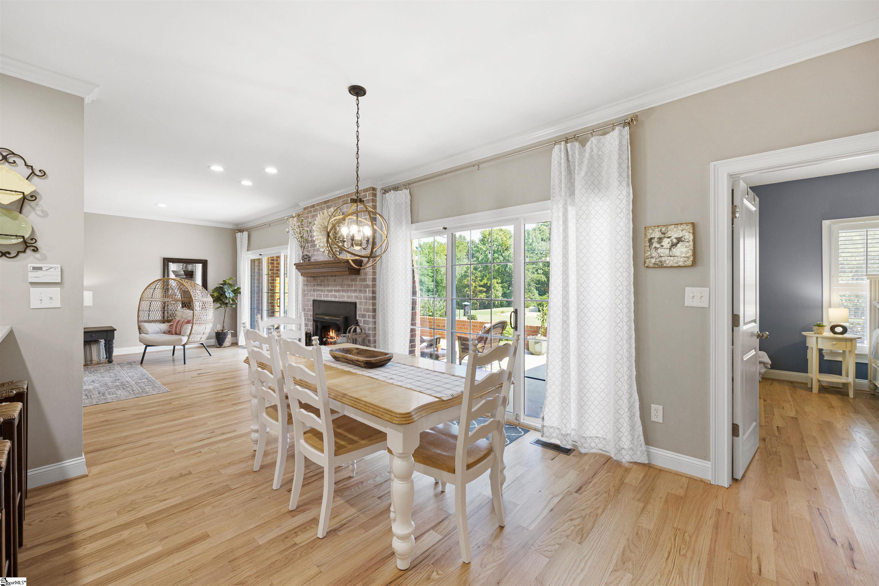 350 Royal Burgess Drive Campobello, SC 29322