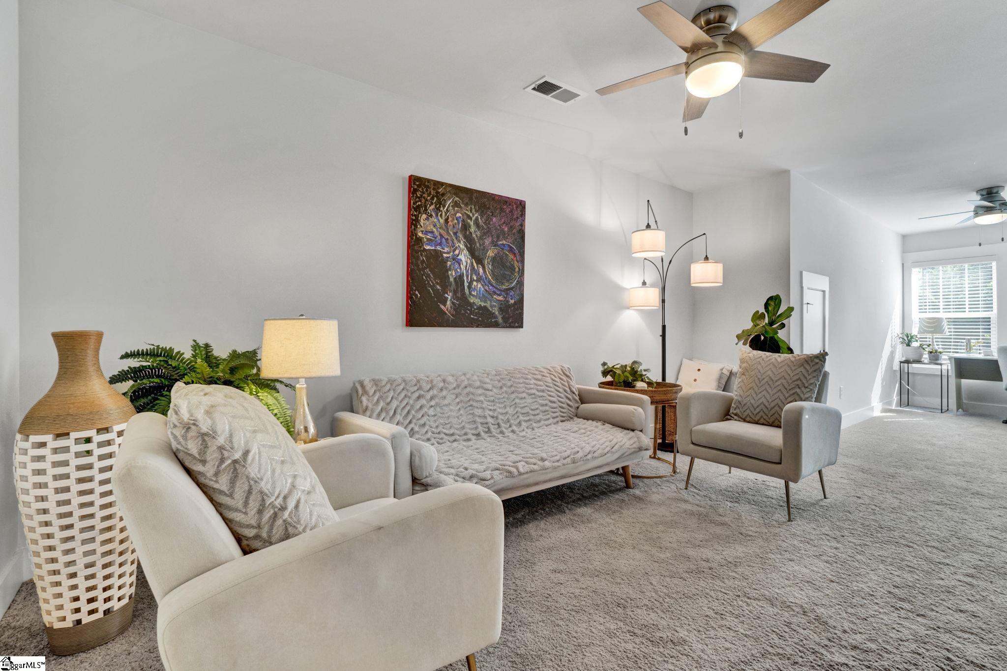 35 Carriage Run Drive Simpsonville, SC 29681