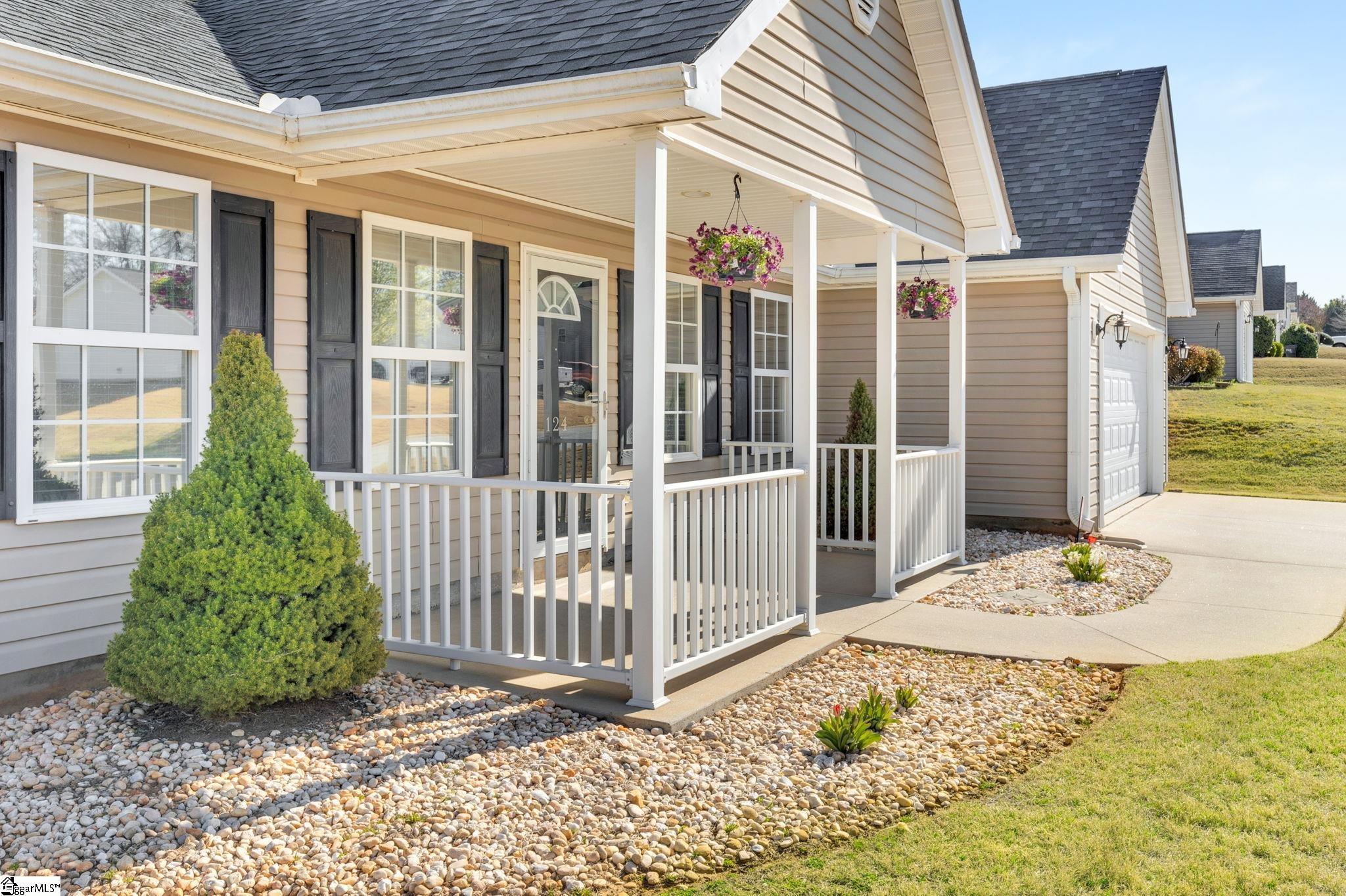 124 Mediterranean Avenue Anderson, SC 29621