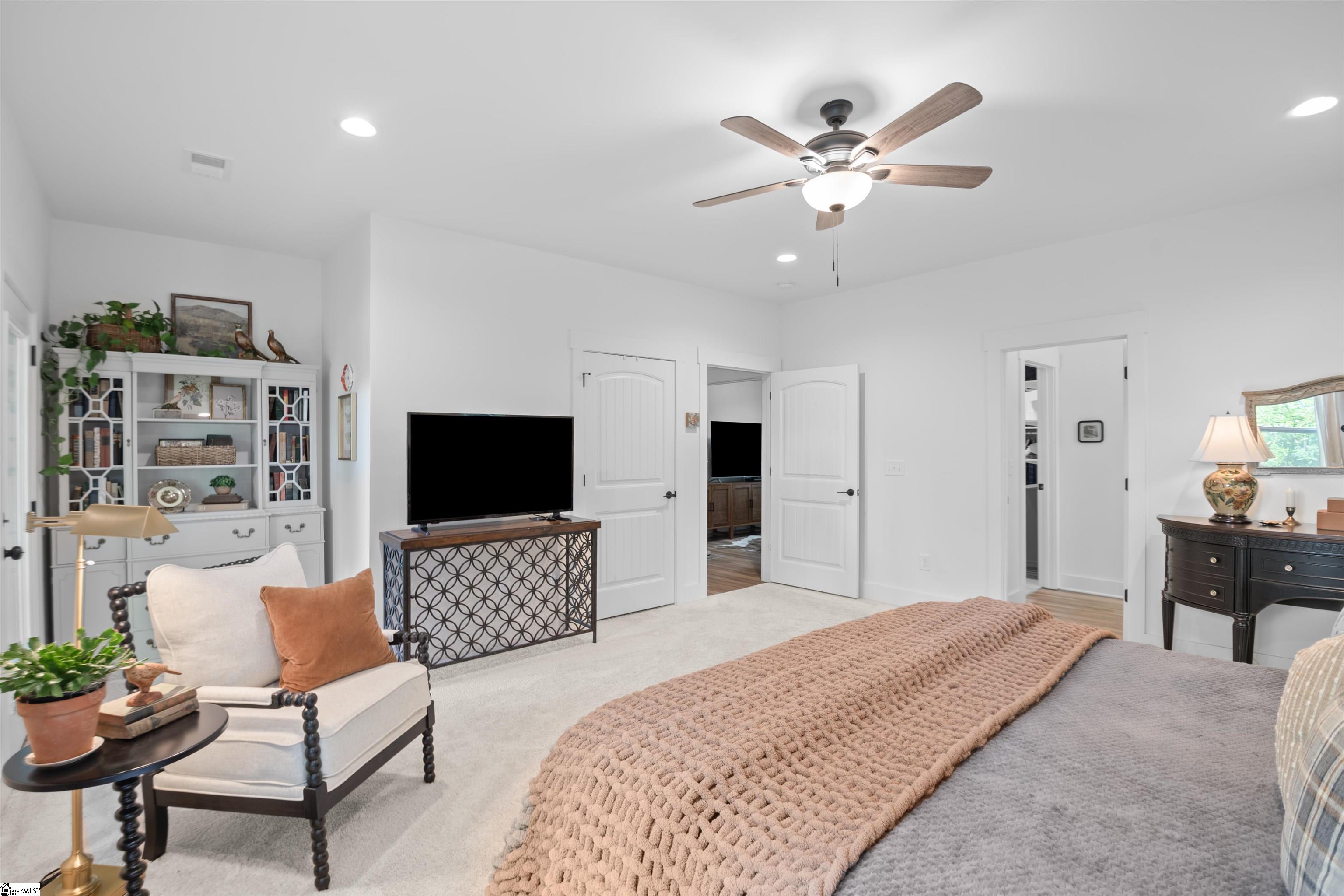 117 E Peninsula Drive Laurens, SC 29360