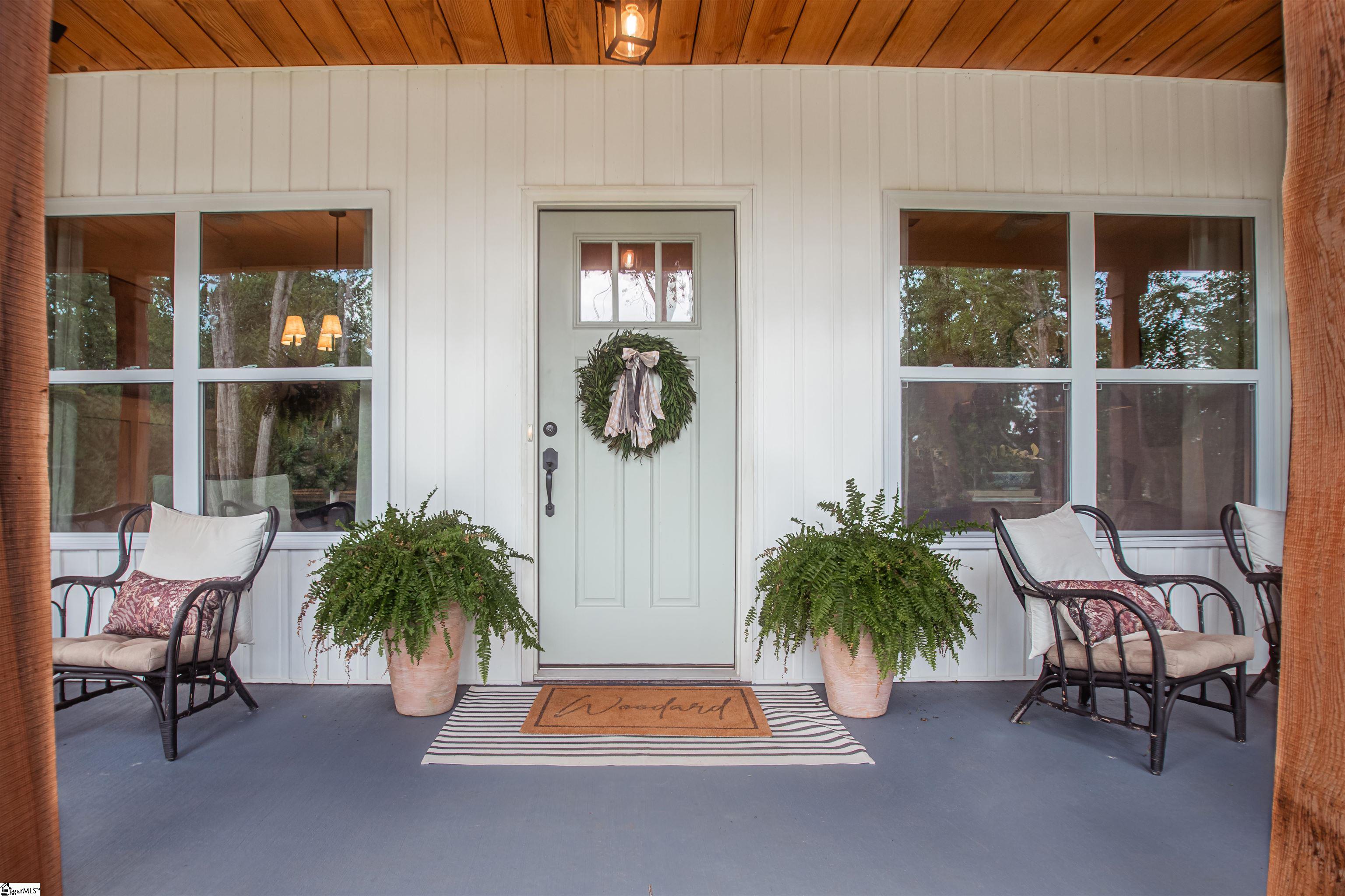 117 E Peninsula Drive Laurens, SC 29360