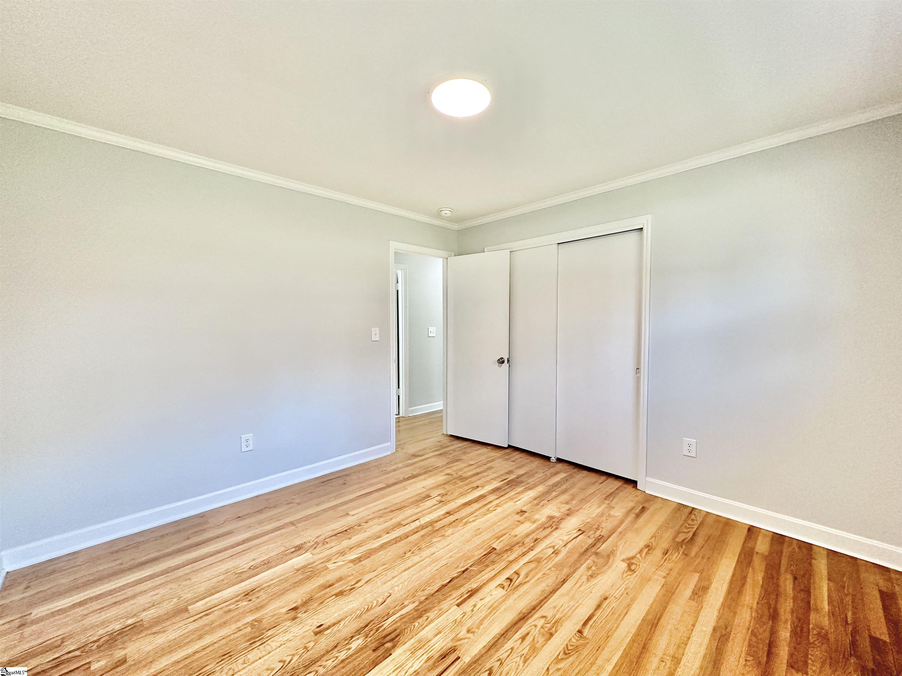 10 Stradley Terrace Greenville, SC 29617