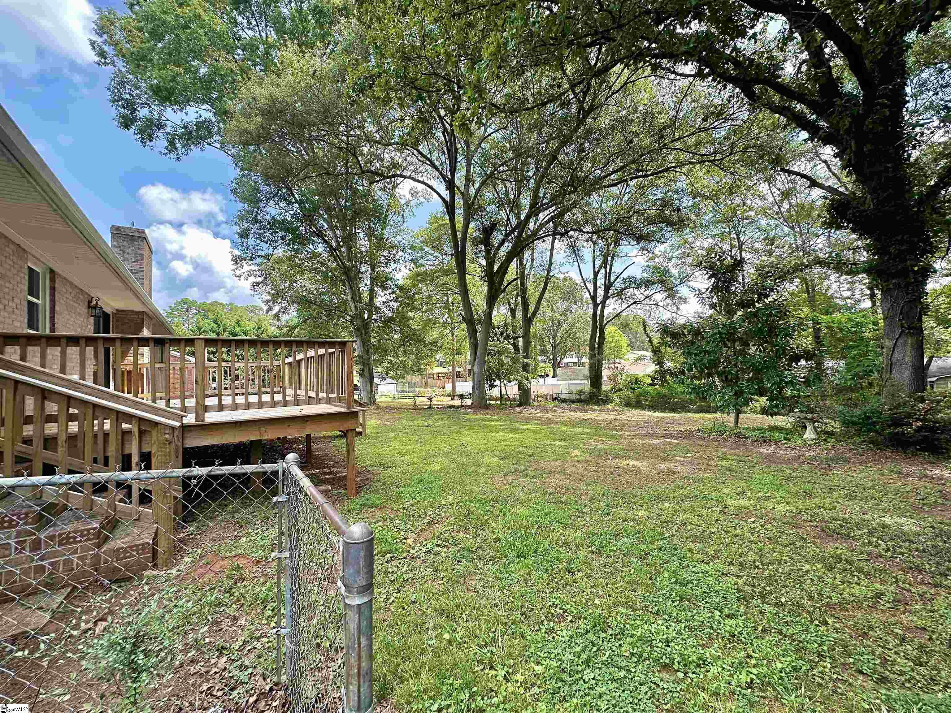 10 Stradley Terrace Greenville, SC 29617
