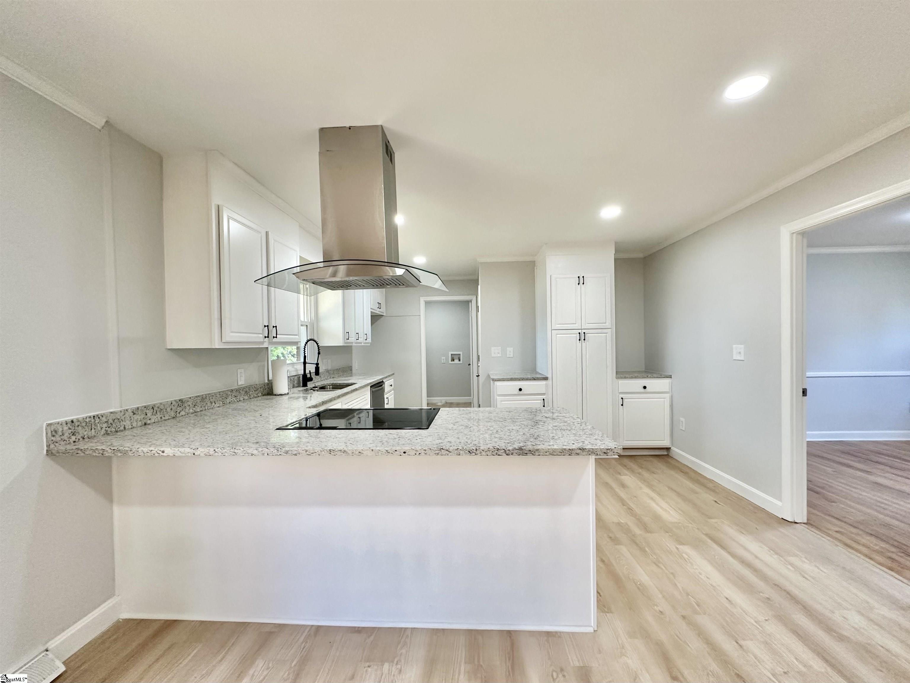 10 Stradley Terrace Greenville, SC 29617