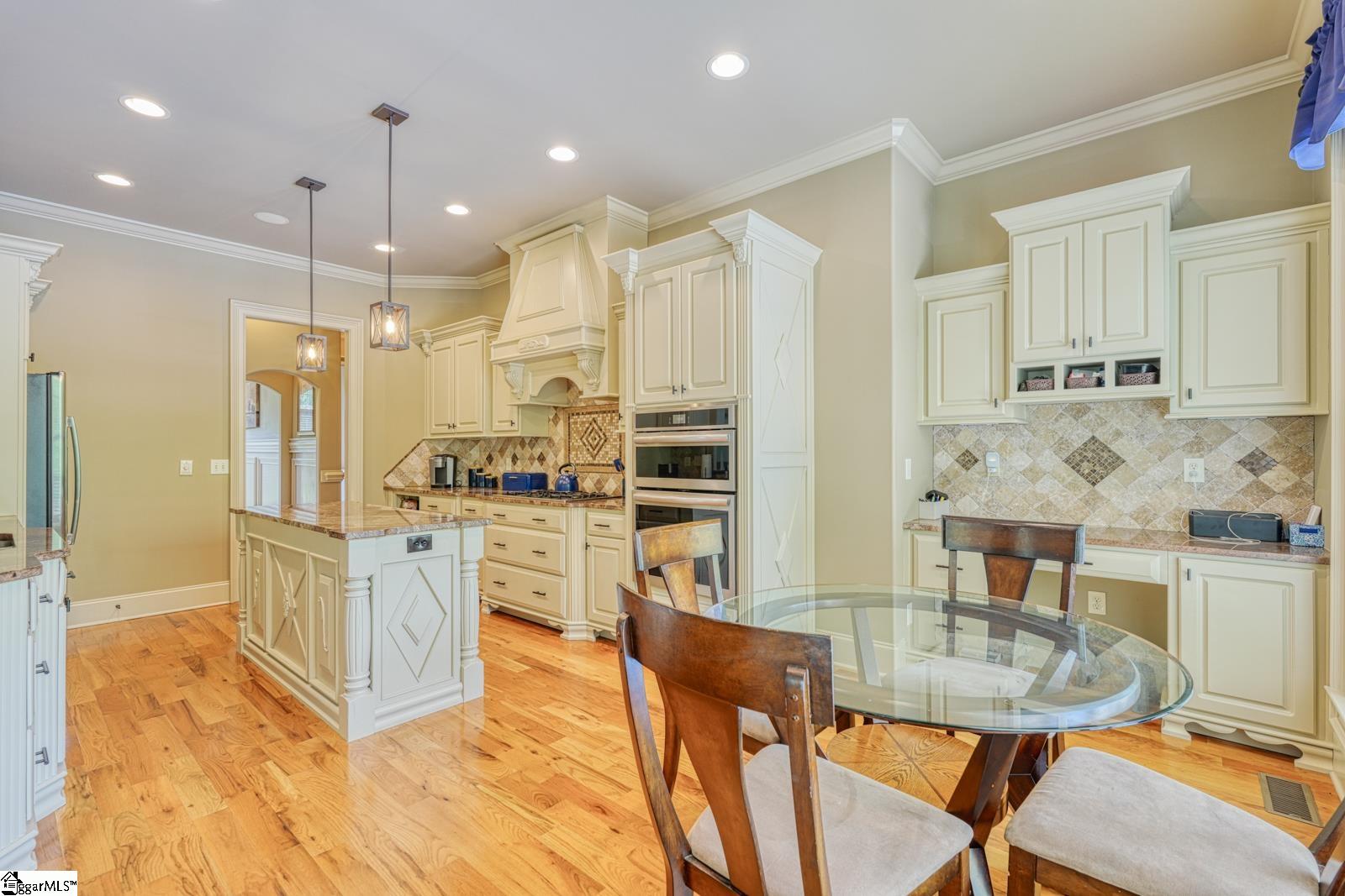 122 Beacon Hill Road Duncan, SC 29334
