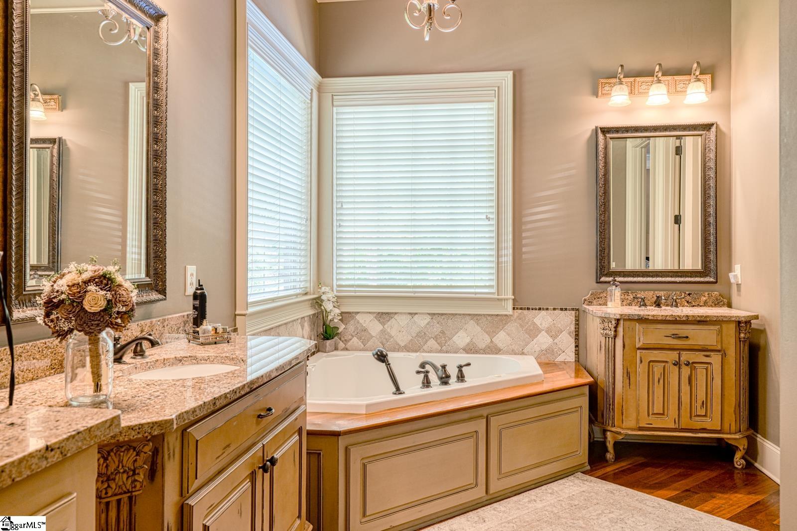122 Beacon Hill Road Duncan, SC 29334