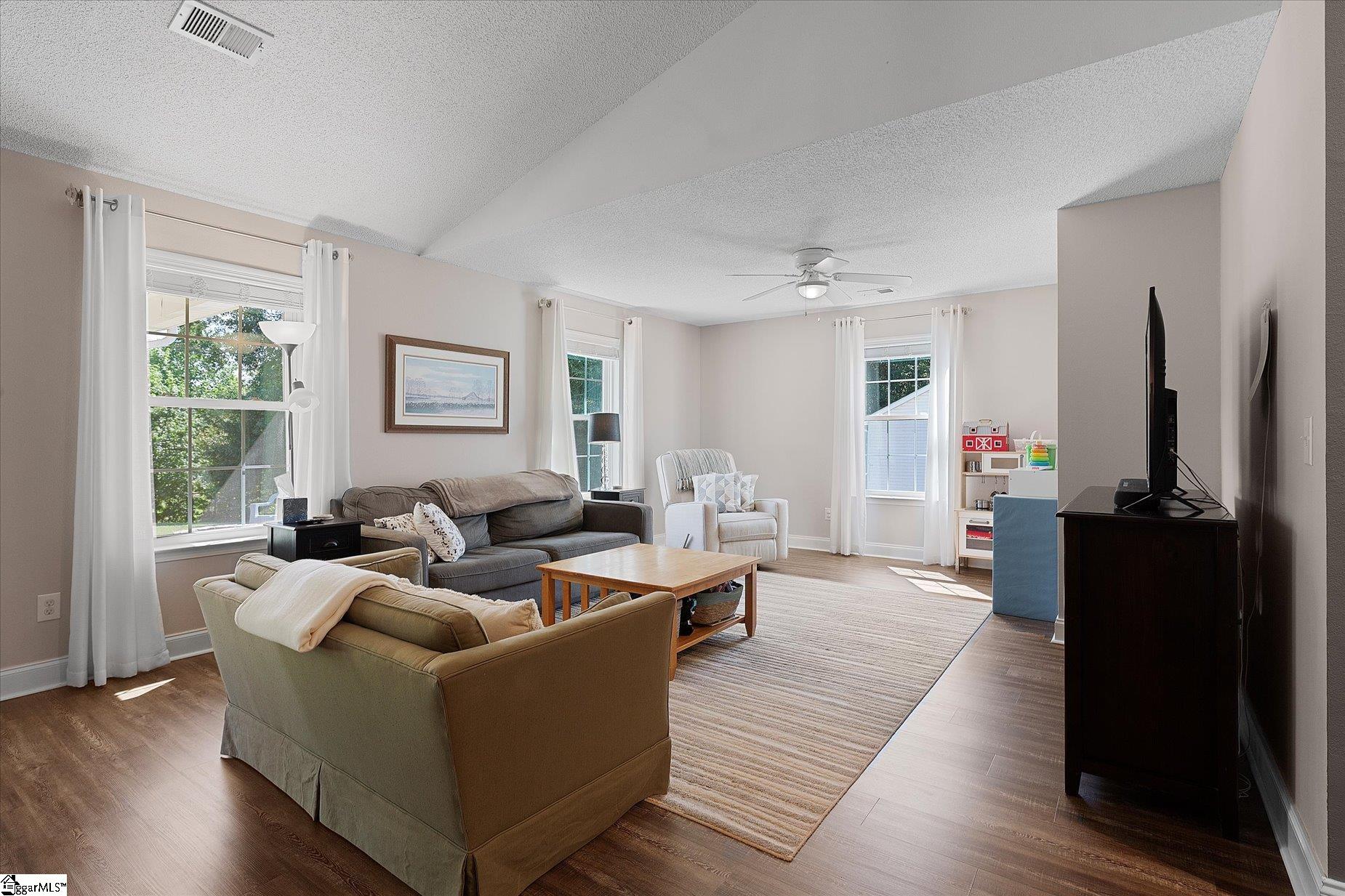 107 Whileaway Court Taylors, SC 29687