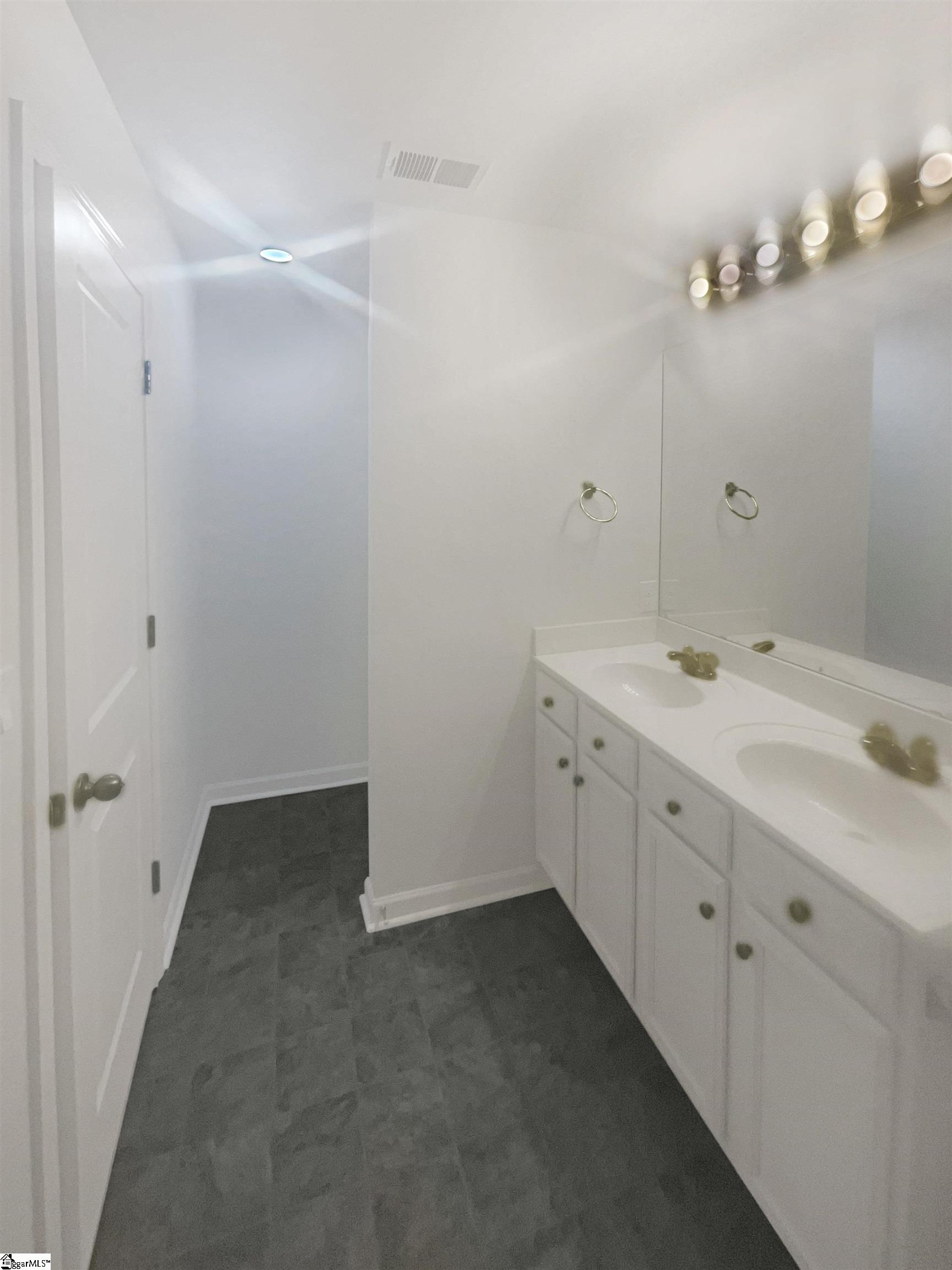637 Duncan Station Drive Duncan, SC 29334