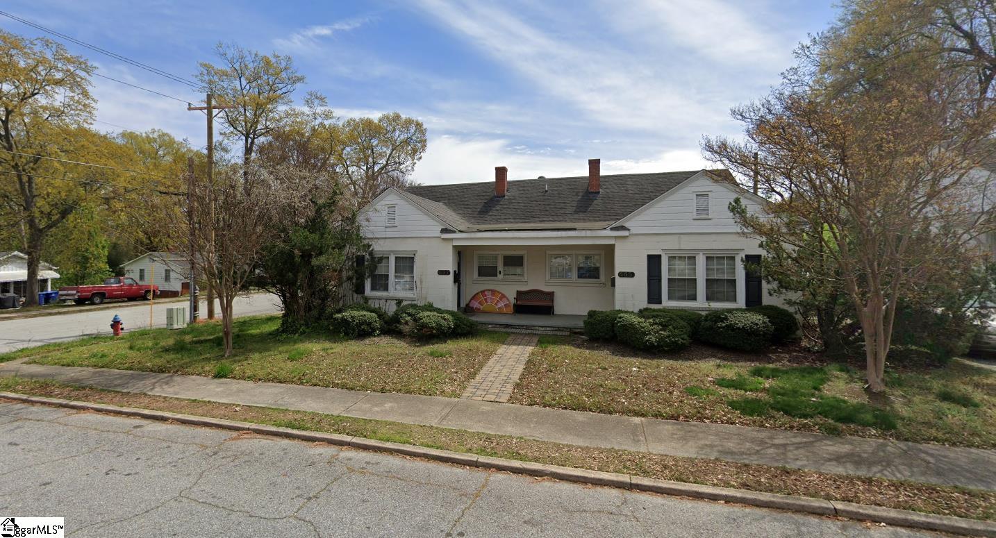 667 Ravenel Street Spartanburg, SC 29302