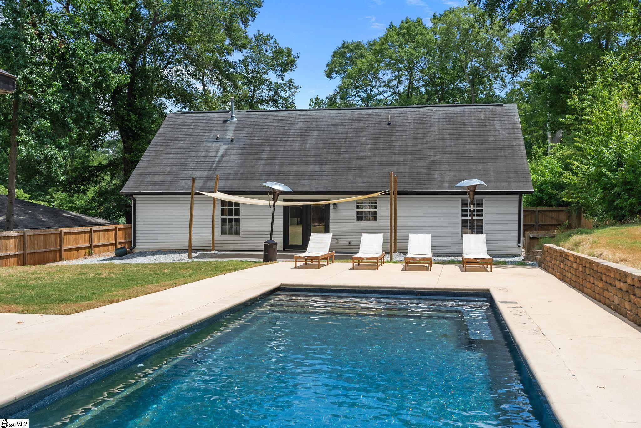 131 Wilbon Circle Simpsonville, SC 29681