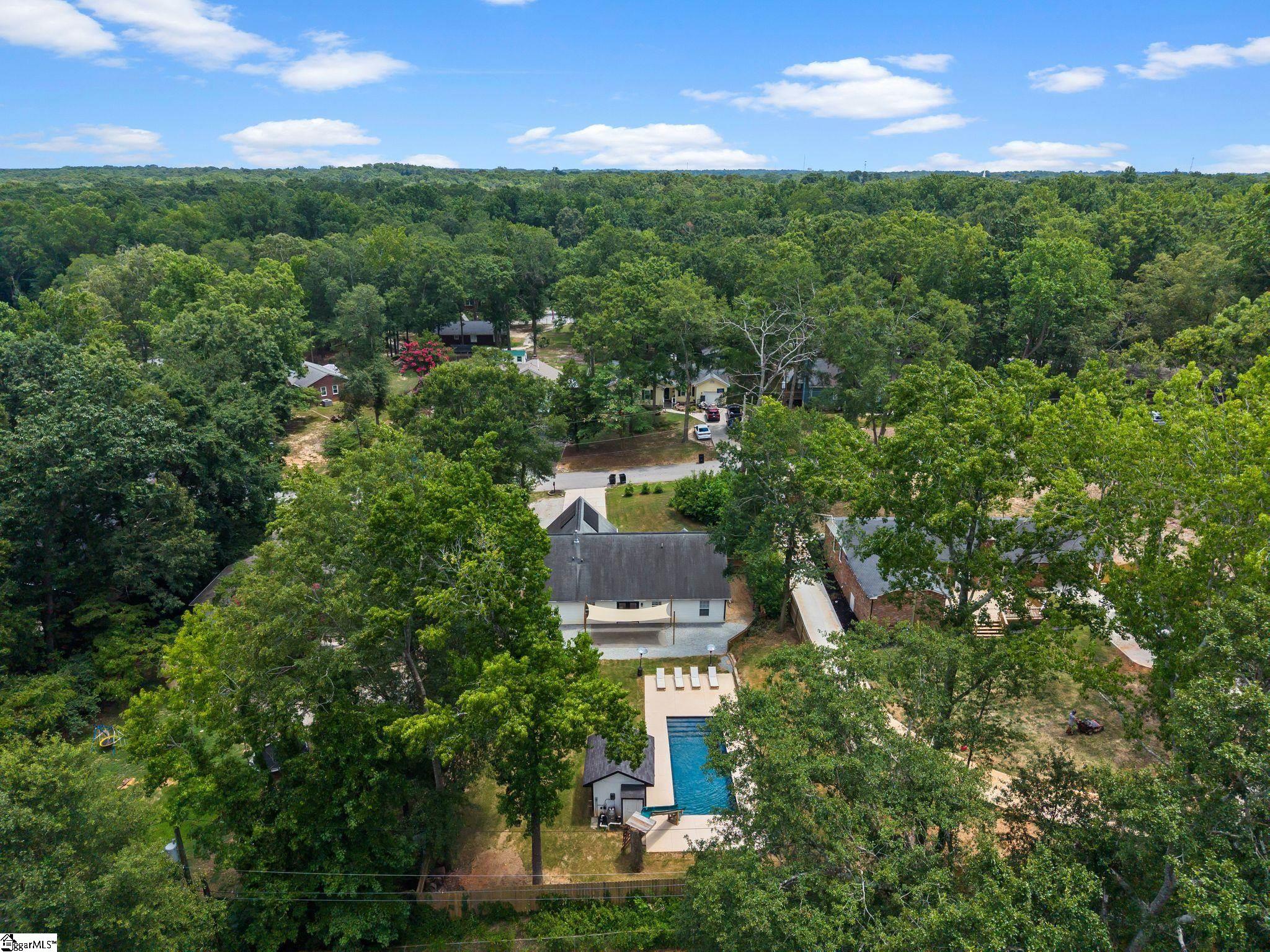 131 Wilbon Circle Simpsonville, SC 29681