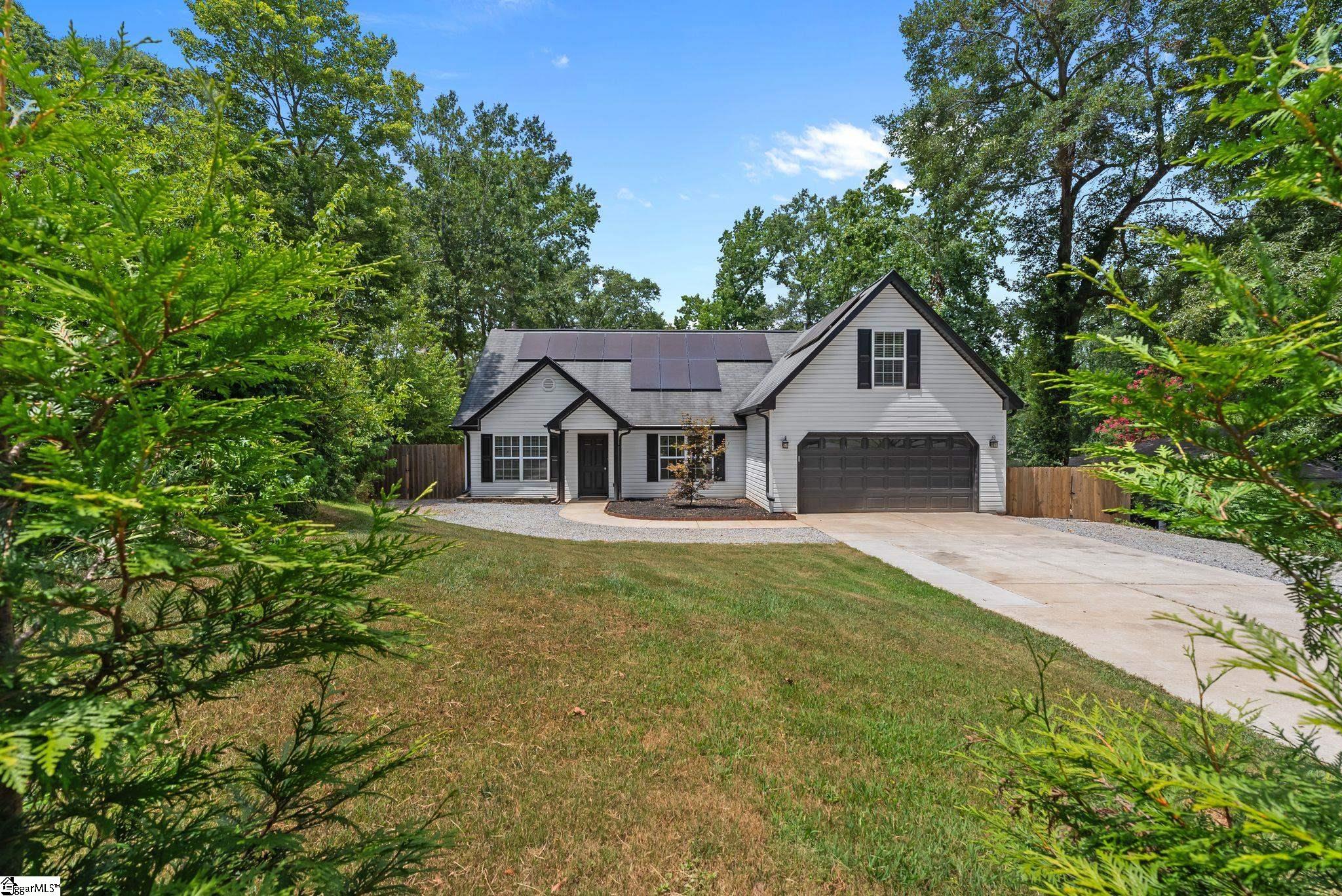 131 Wilbon Circle Simpsonville, SC 29681