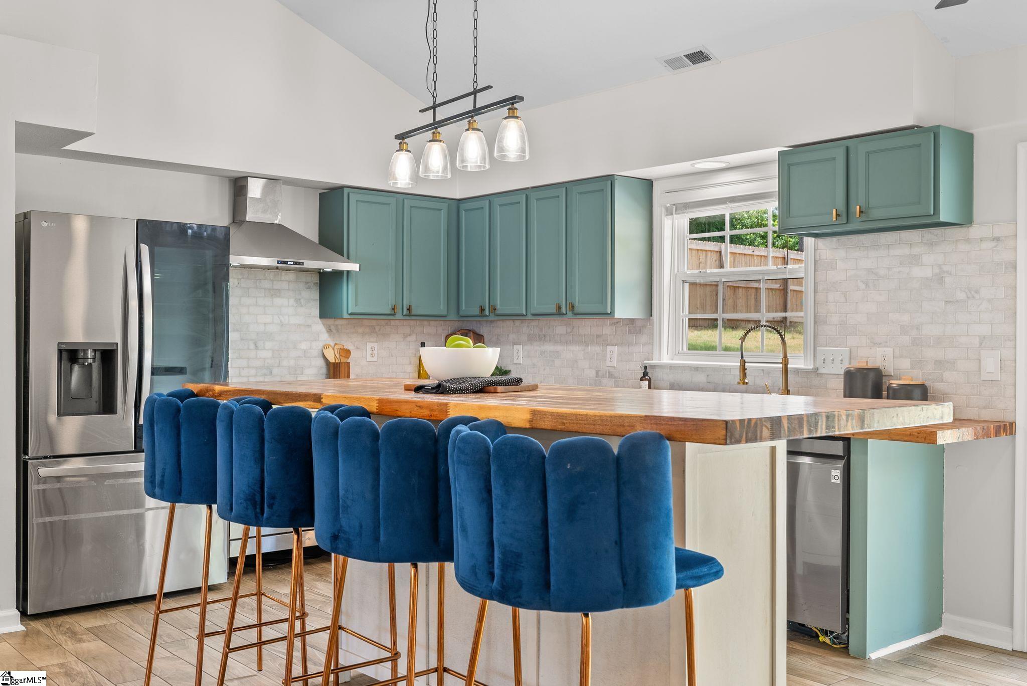 131 Wilbon Circle Simpsonville, SC 29681