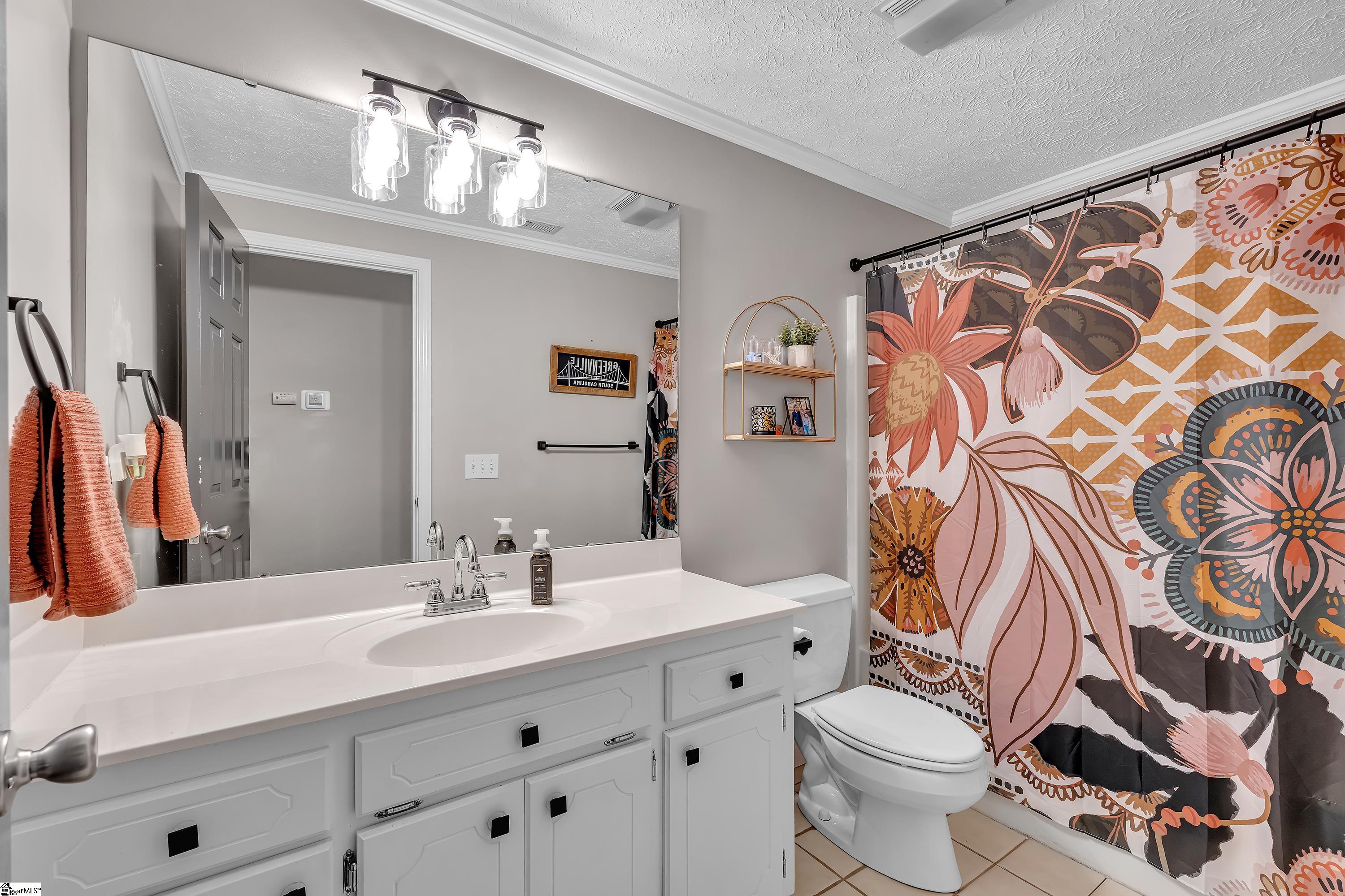 413 Bright Water Lane Greenville, SC 29609