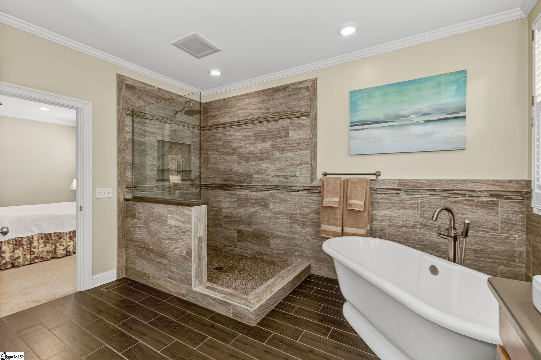 8 Kershaw Court Greenville, SC 29607