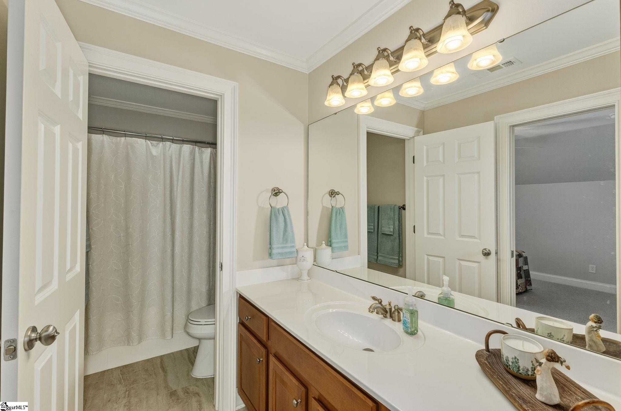 8 Kershaw Court Greenville, SC 29607