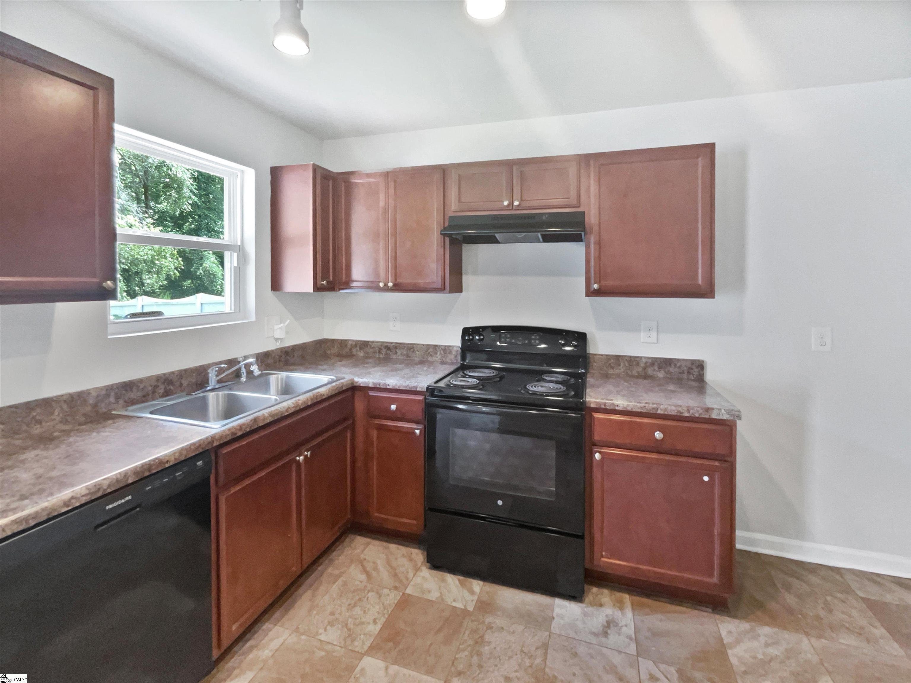 139 Evvalane Drive Spartanburg, SC 29302