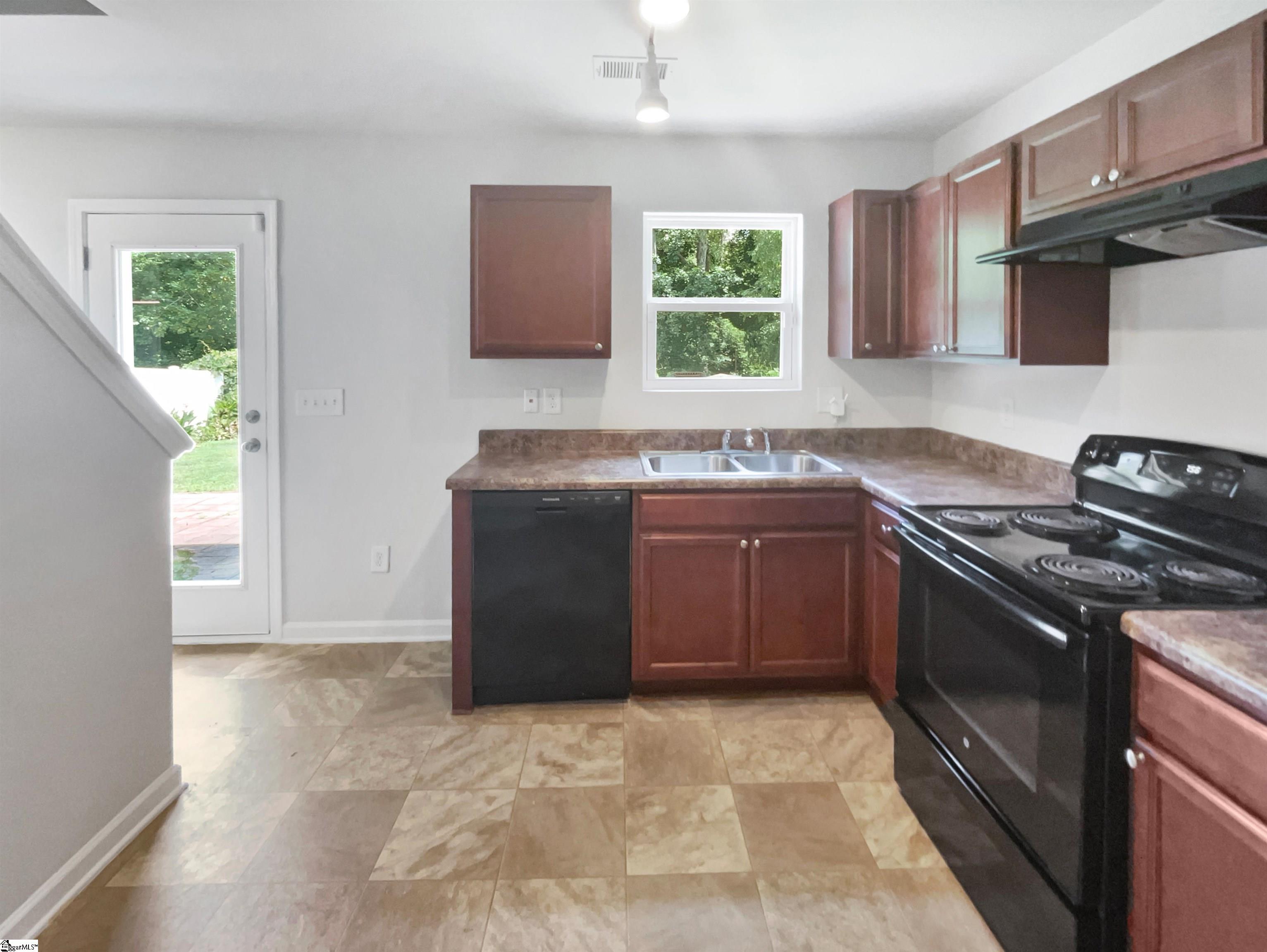 139 Evvalane Drive Spartanburg, SC 29302