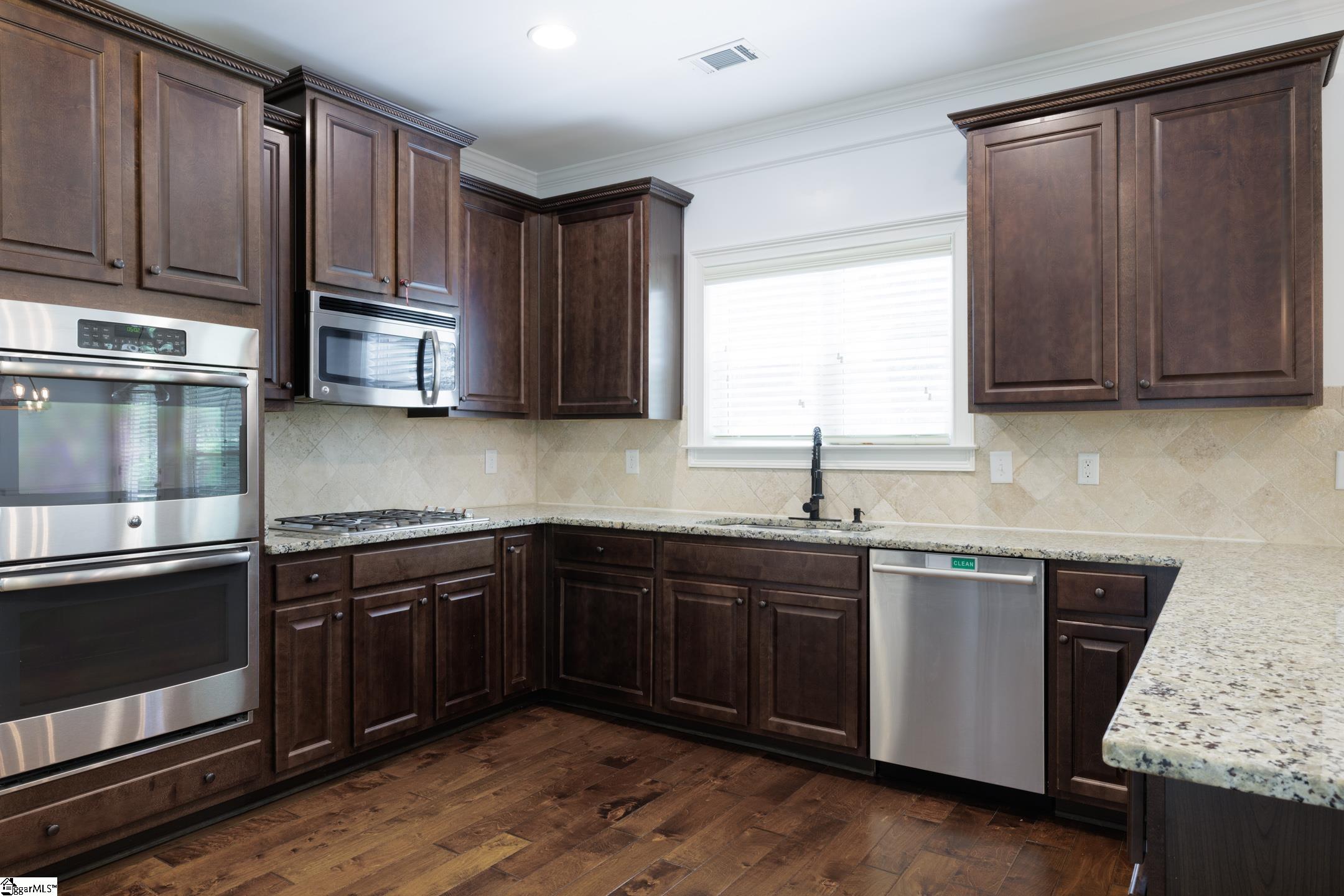 205 Dante Lane Simpsonville, SC 29681