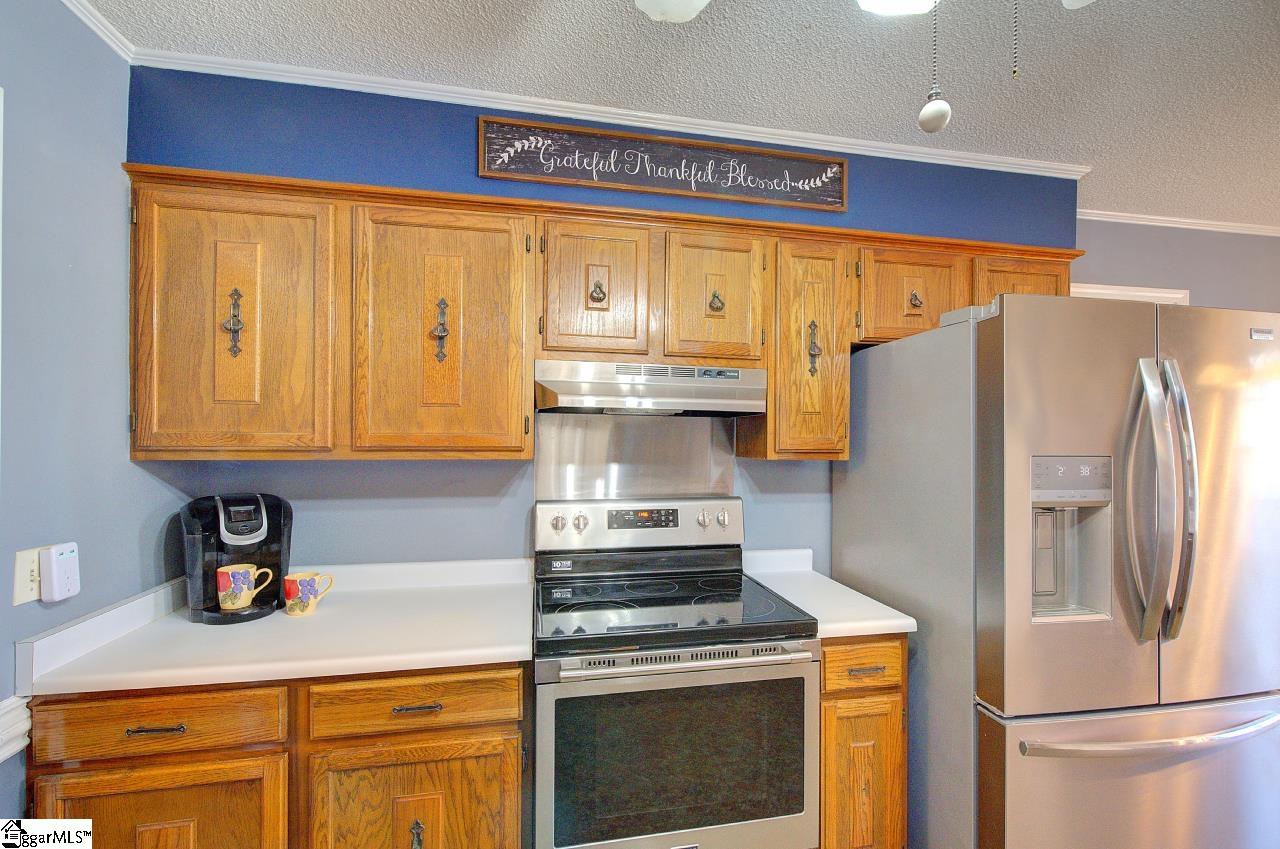 109 Cooper Drive Simpsonville, SC 29681
