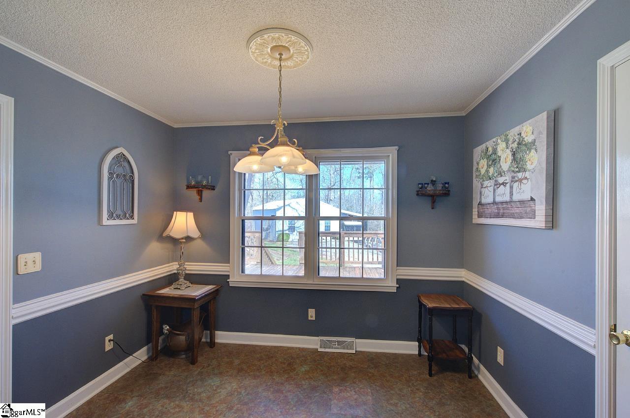 109 Cooper Drive Simpsonville, SC 29681