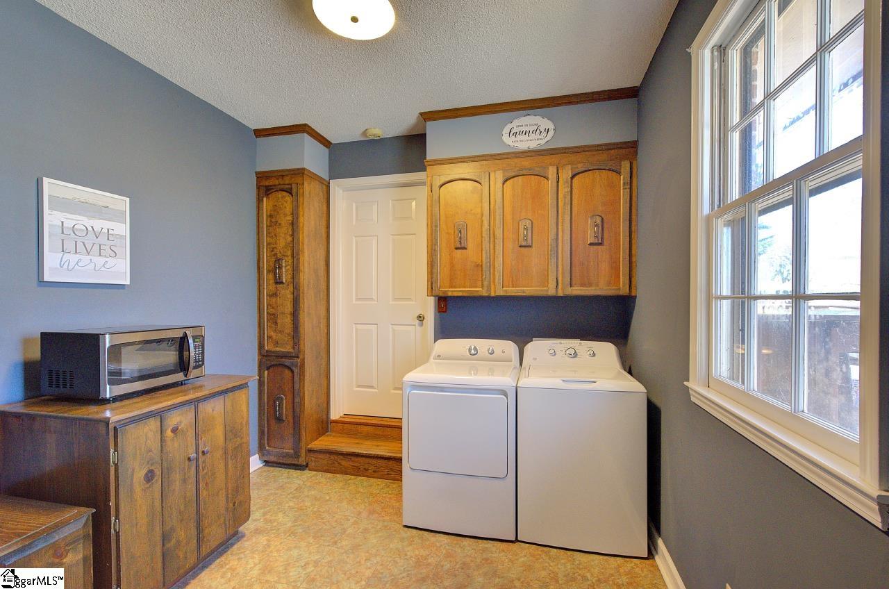 109 Cooper Drive Simpsonville, SC 29681