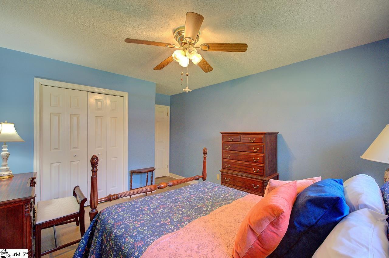 109 Cooper Drive Simpsonville, SC 29681