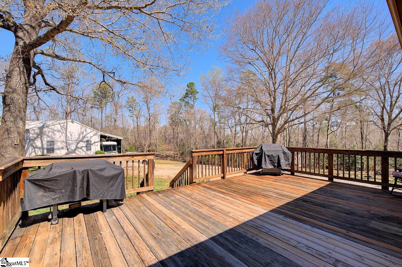 109 Cooper Drive Simpsonville, SC 29681