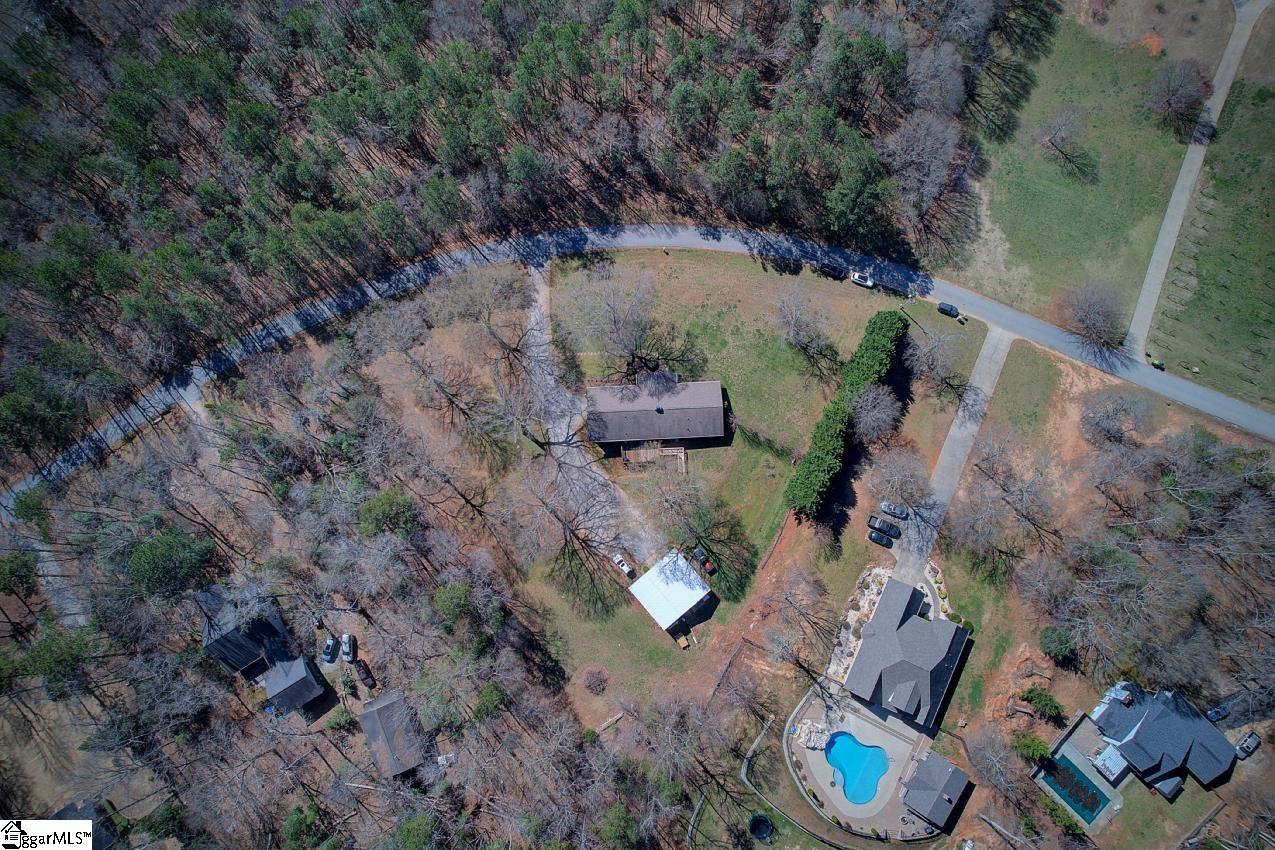109 Cooper Drive Simpsonville, SC 29681