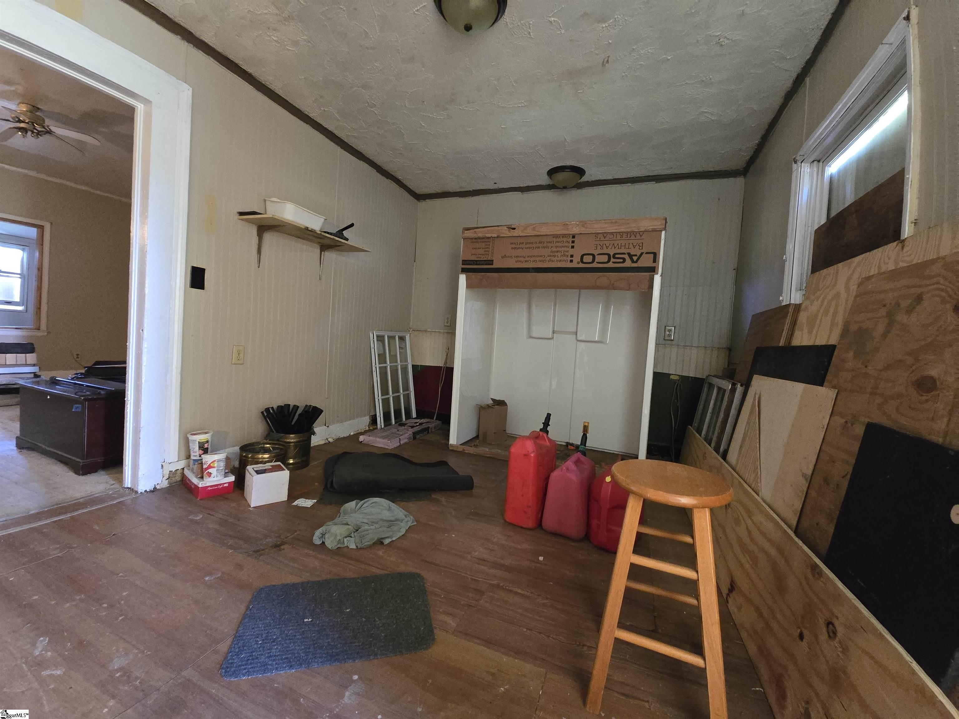 5 Redwood Street Startex, SC 29377