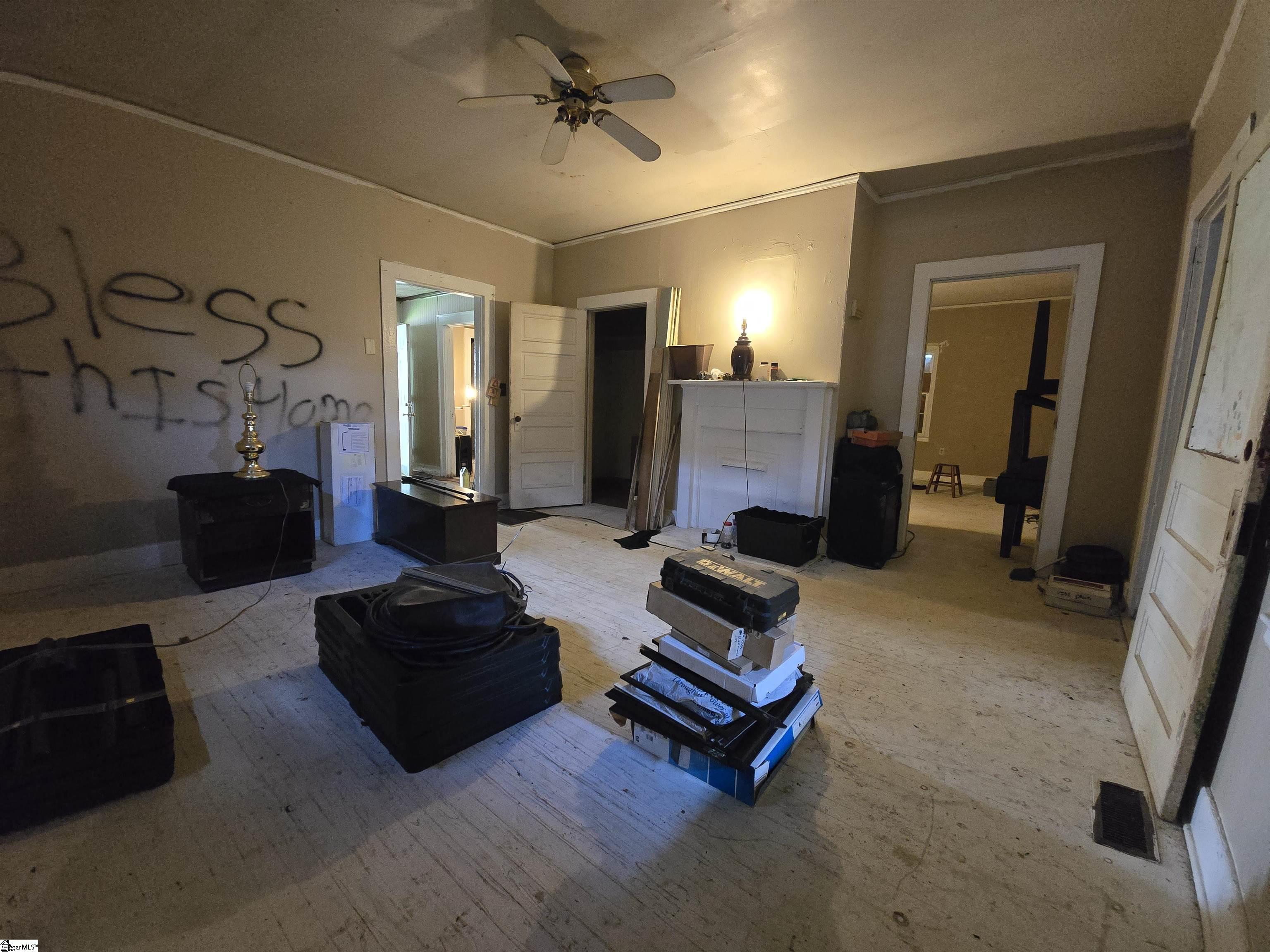 5 Redwood Street Startex, SC 29377