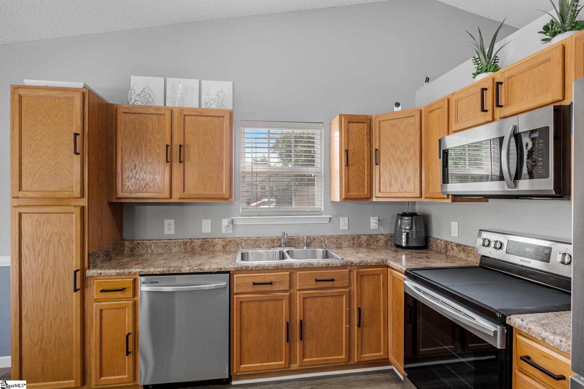 225 Snow Street Greer, SC 29651