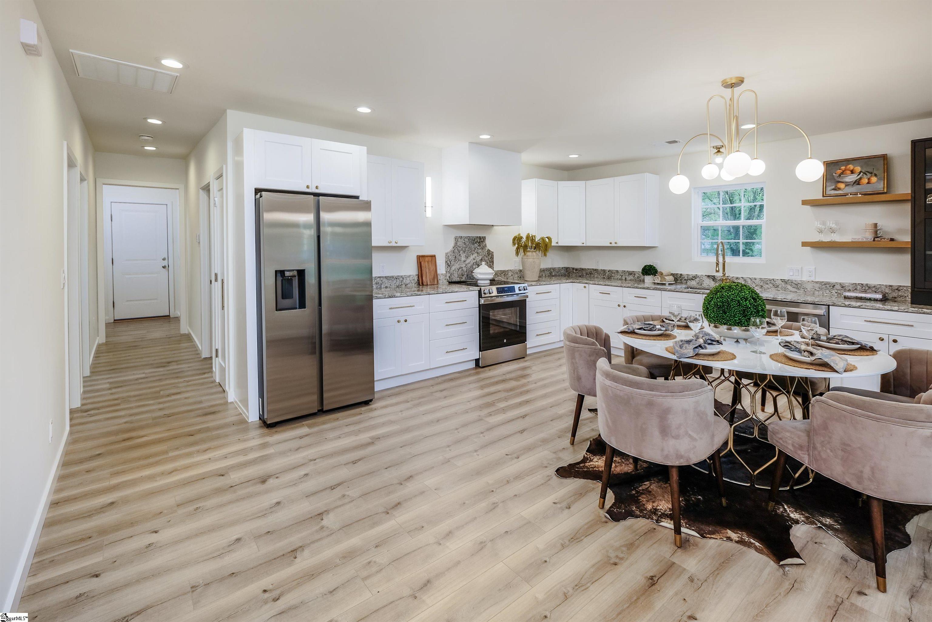 23 Ross Street Greenville, SC 29611