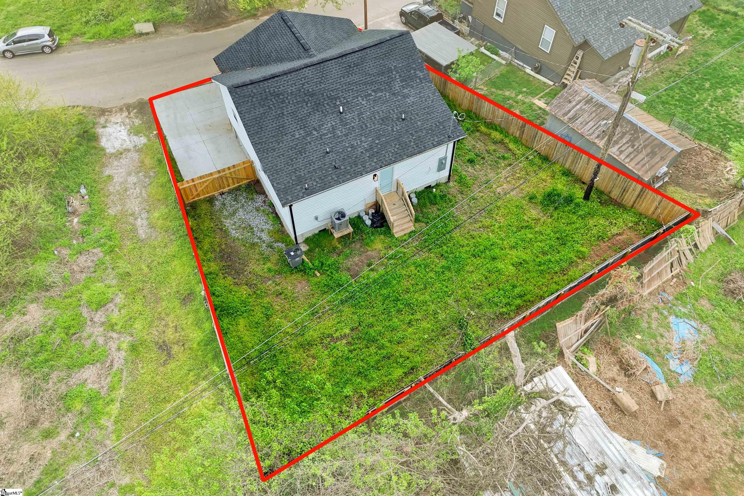 23 Ross Street Greenville, SC 29611