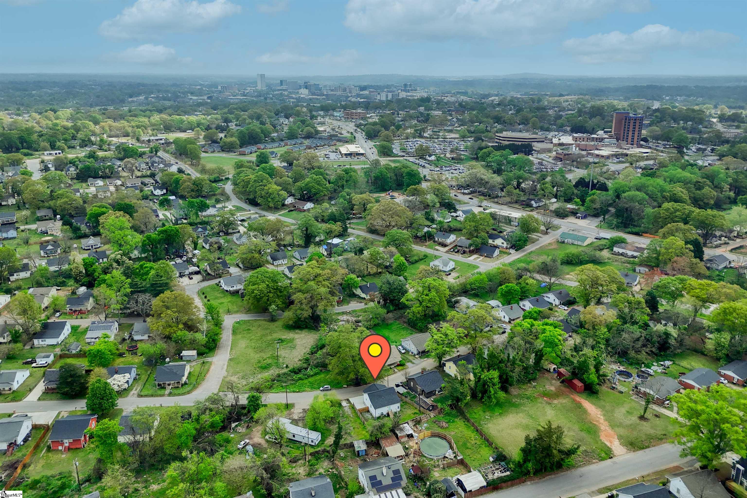 23 Ross Street Greenville, SC 29611