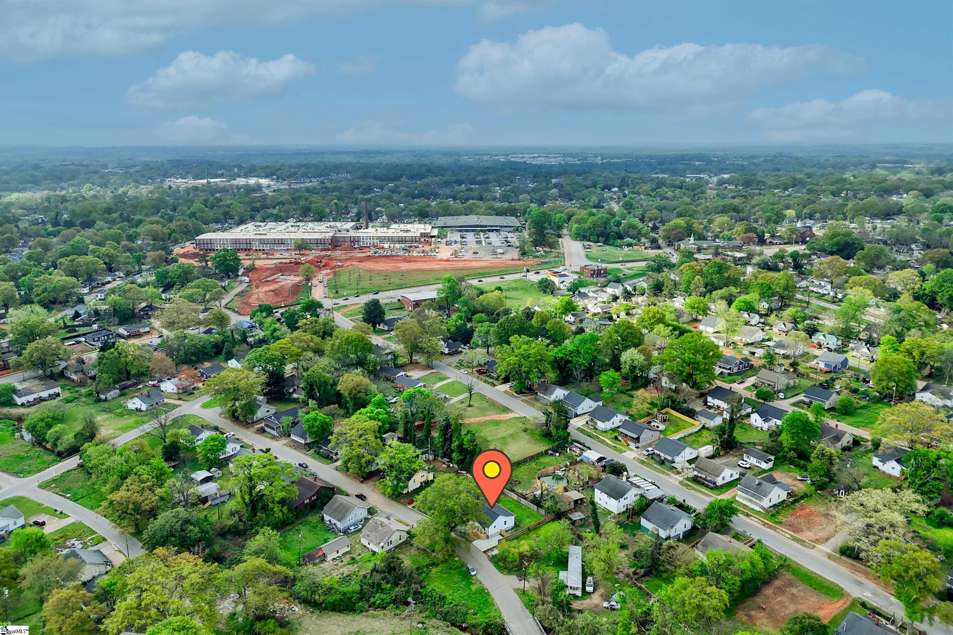 23 Ross Street Greenville, SC 29611